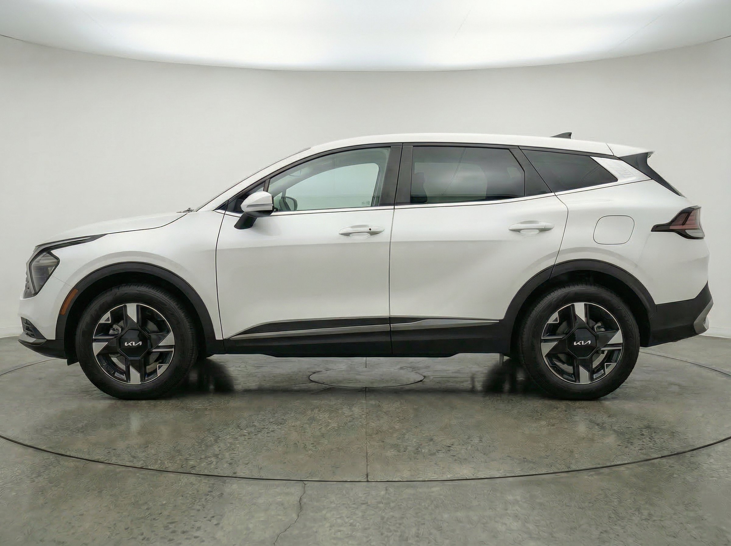 Thumbnail: 2026 Kia Sportage - 5