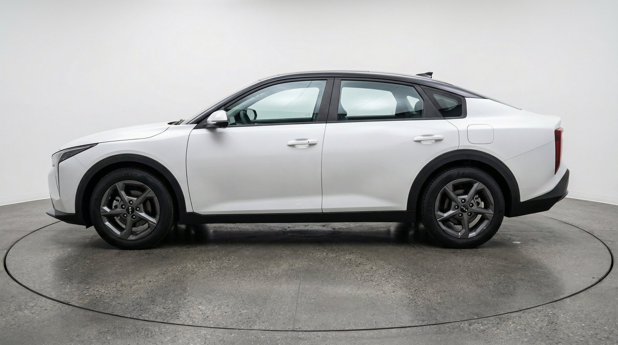Thumbnail: 2026 Kia K4 - 5