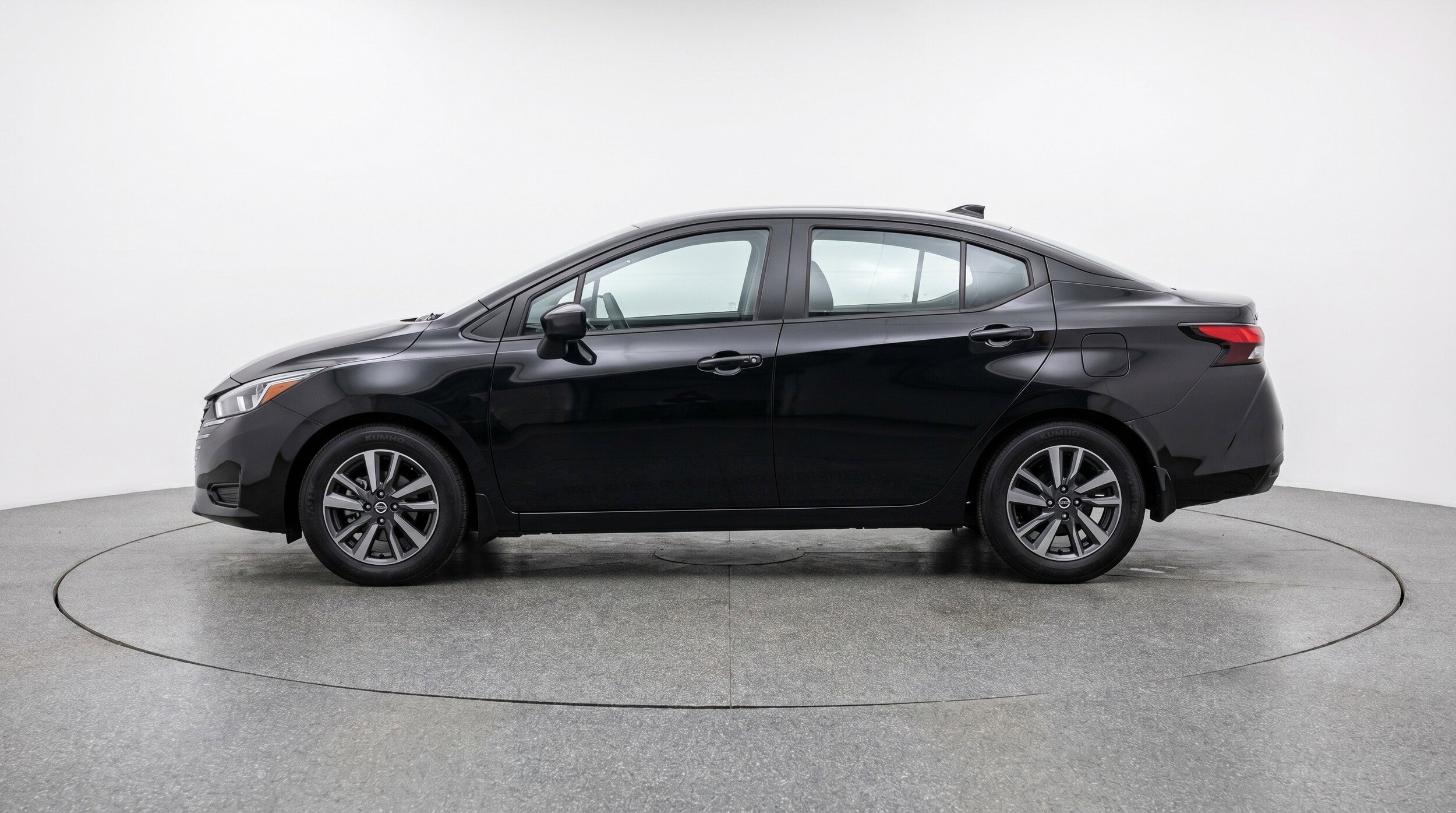 Thumbnail: 2025 Nissan Versa - 5