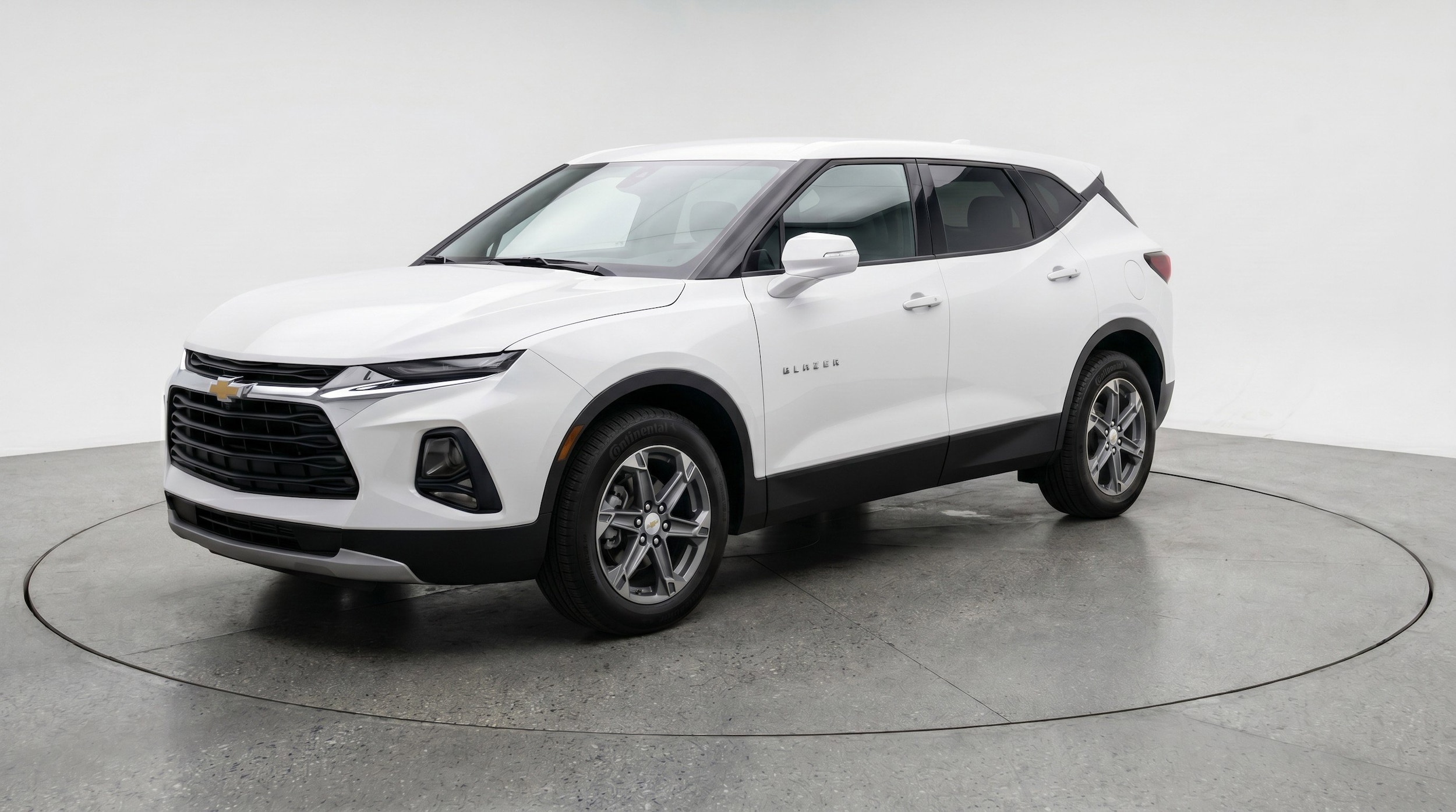 Thumbnail: 2025 Chevrolet Blazer - 3