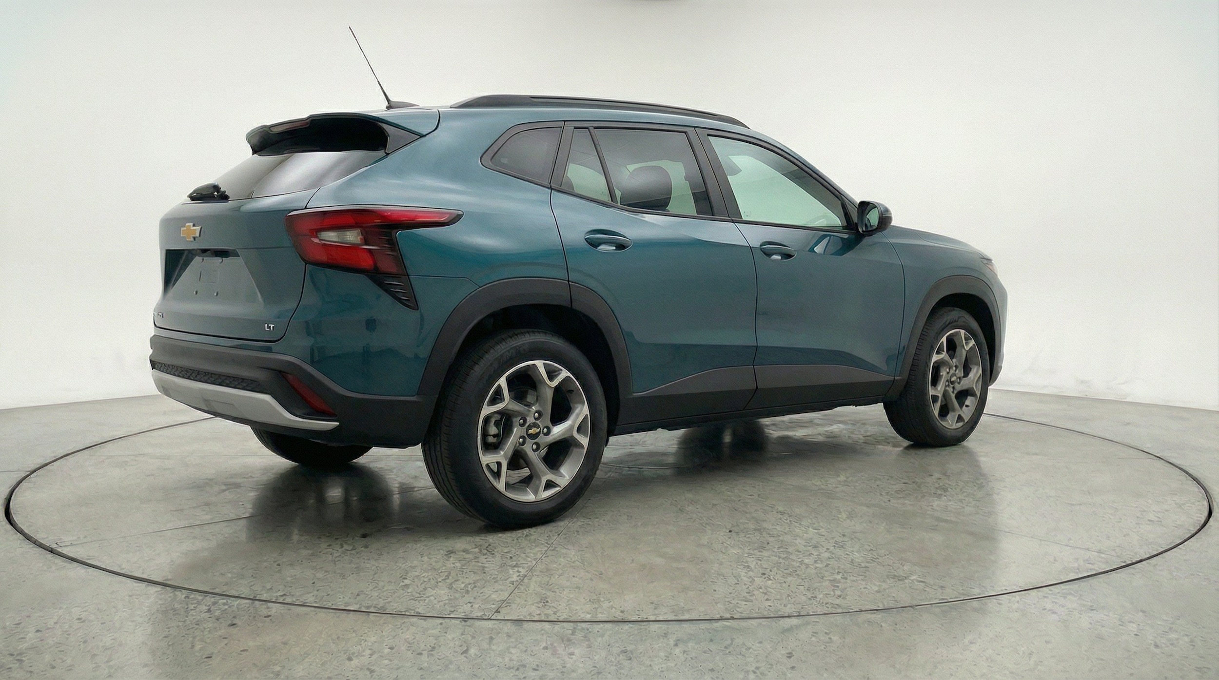 Thumbnail: 2025 Chevrolet Trax - 9