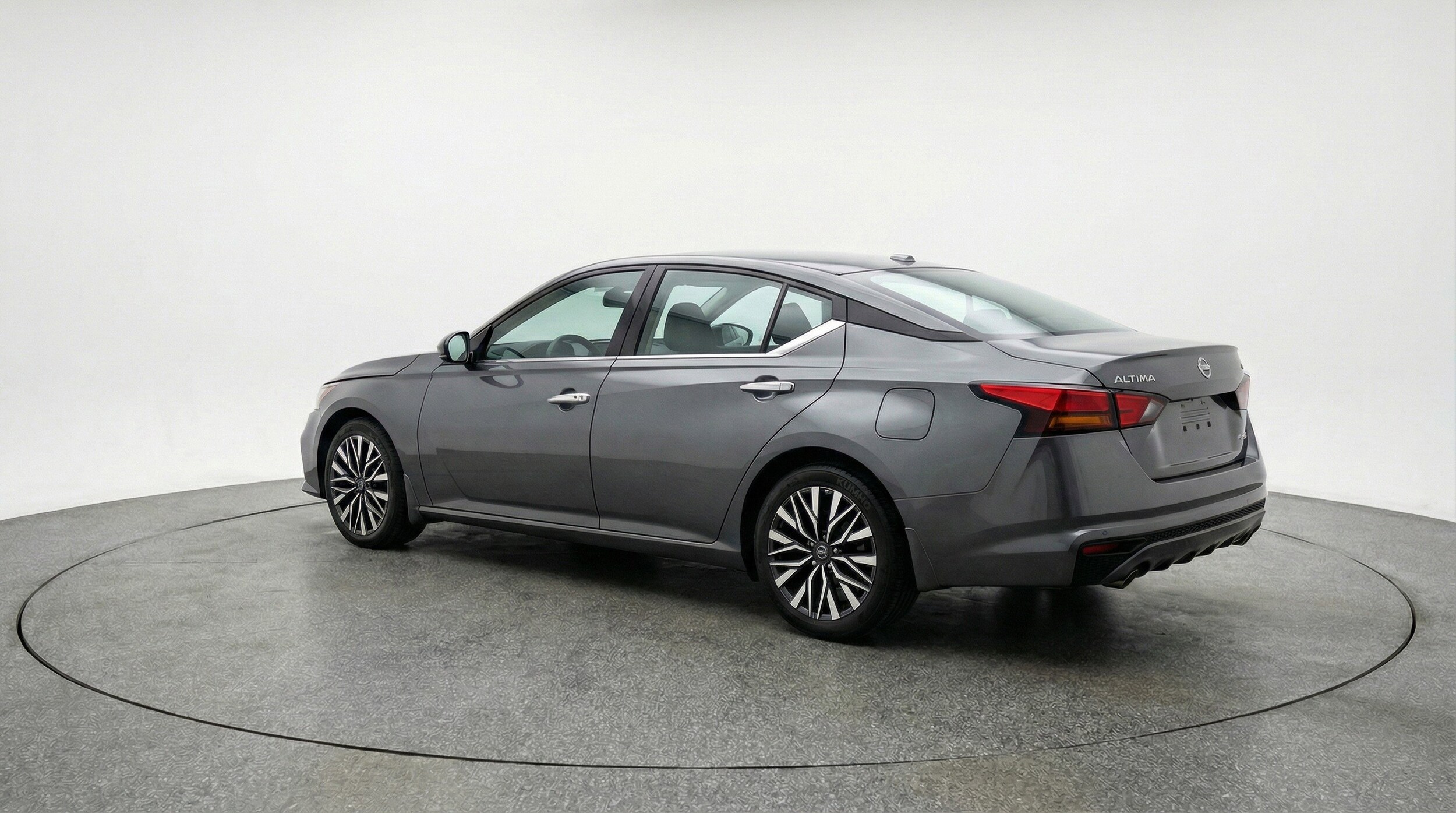 Thumbnail: 2025 Nissan Altima - 6