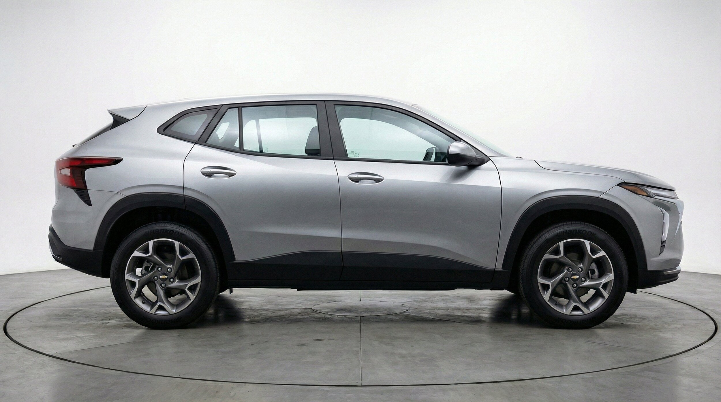 Thumbnail: 2025 Chevrolet Trax - 11