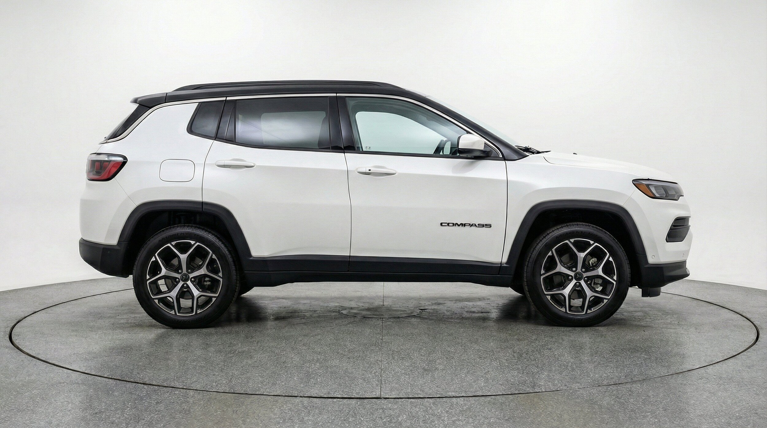 Thumbnail: 2025 Jeep Compass - 11