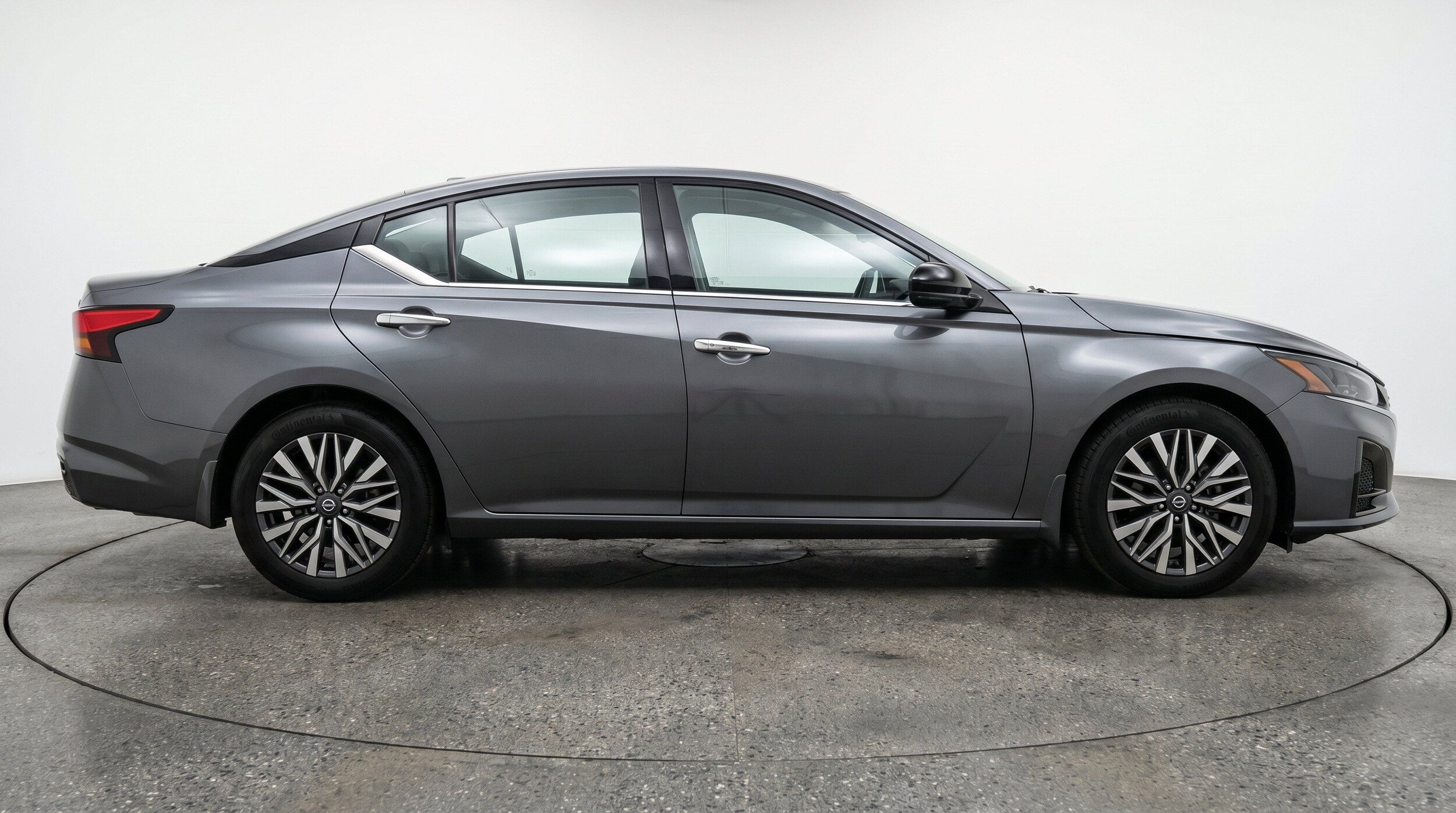 Thumbnail: 2025 Nissan Altima - 11