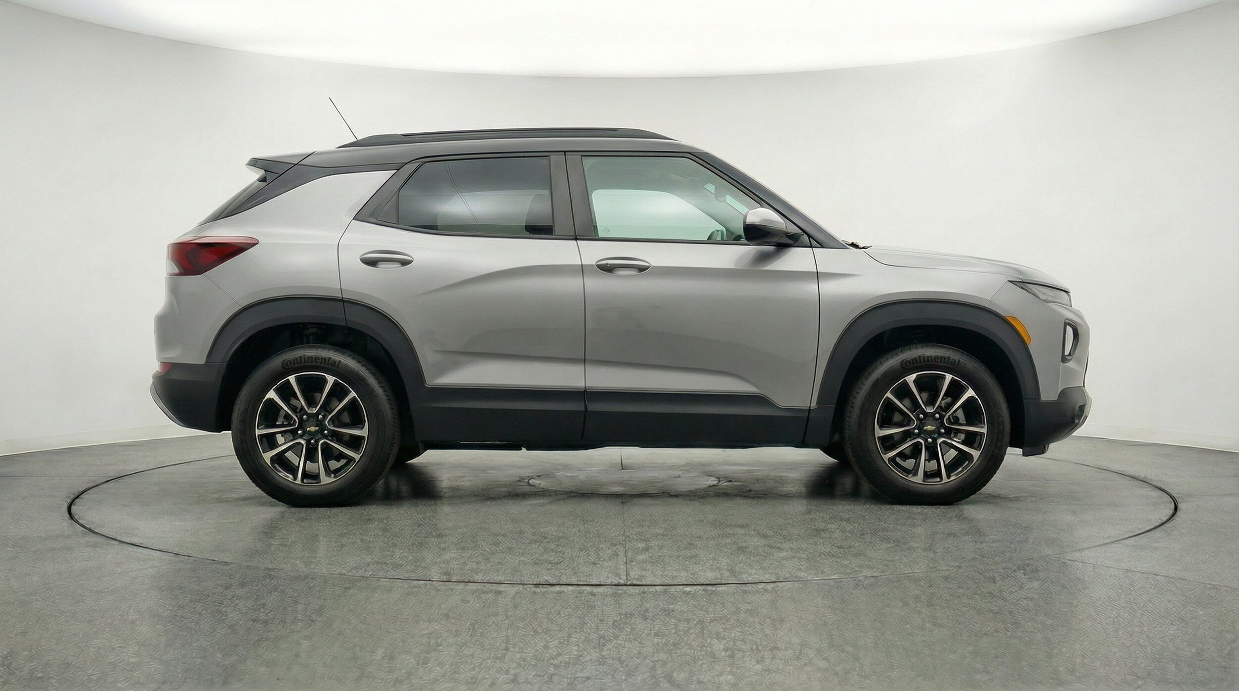 Thumbnail: 2025 Chevrolet TrailBlazer - 10