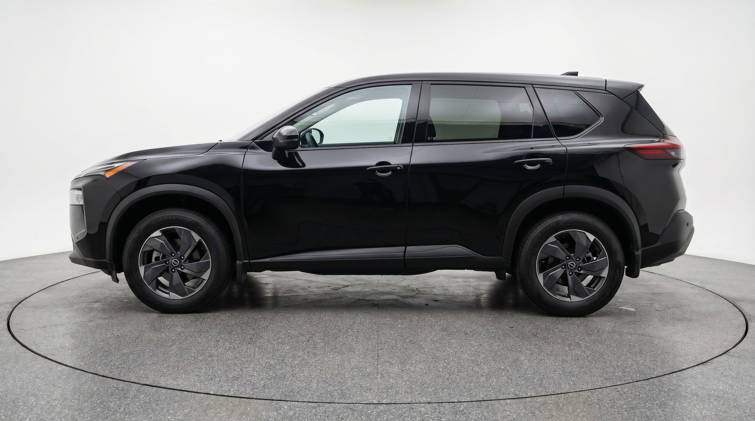 Thumbnail: 2025 Nissan Rogue - 5