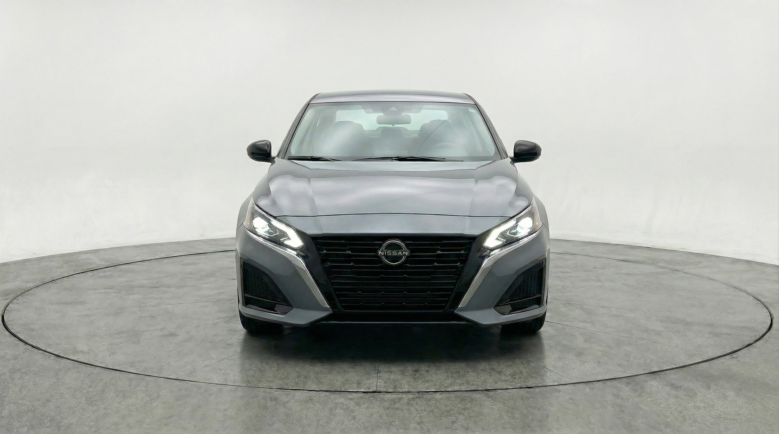 Thumbnail: 2025 Nissan Altima - 2