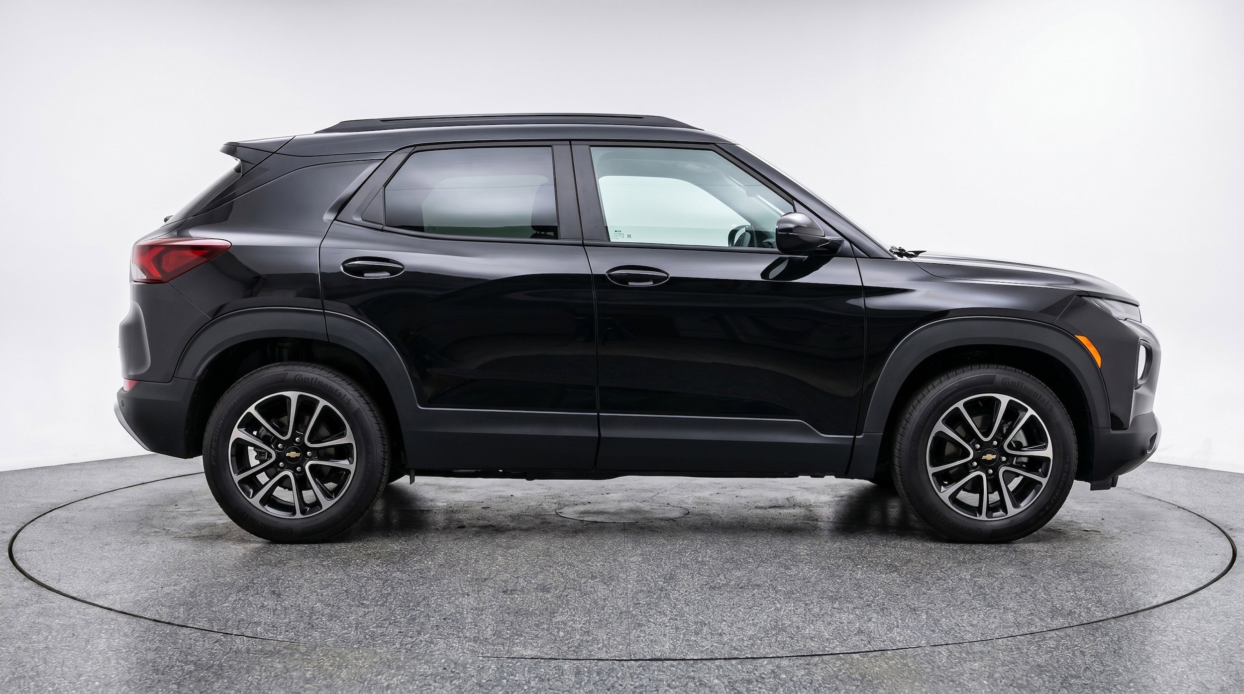 Thumbnail: 2025 Chevrolet TrailBlazer - 11