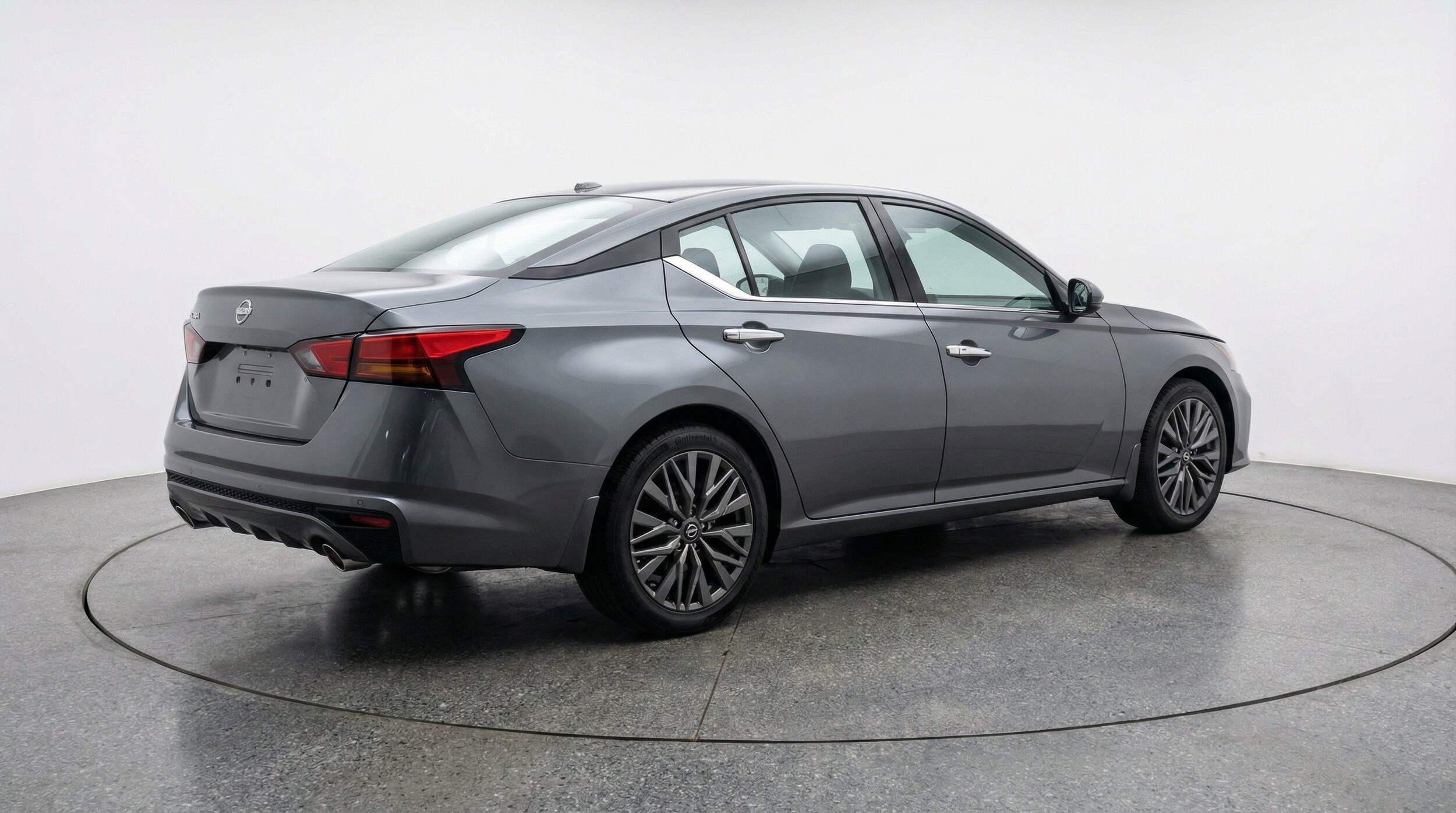 Thumbnail: 2025 Nissan Altima - 9