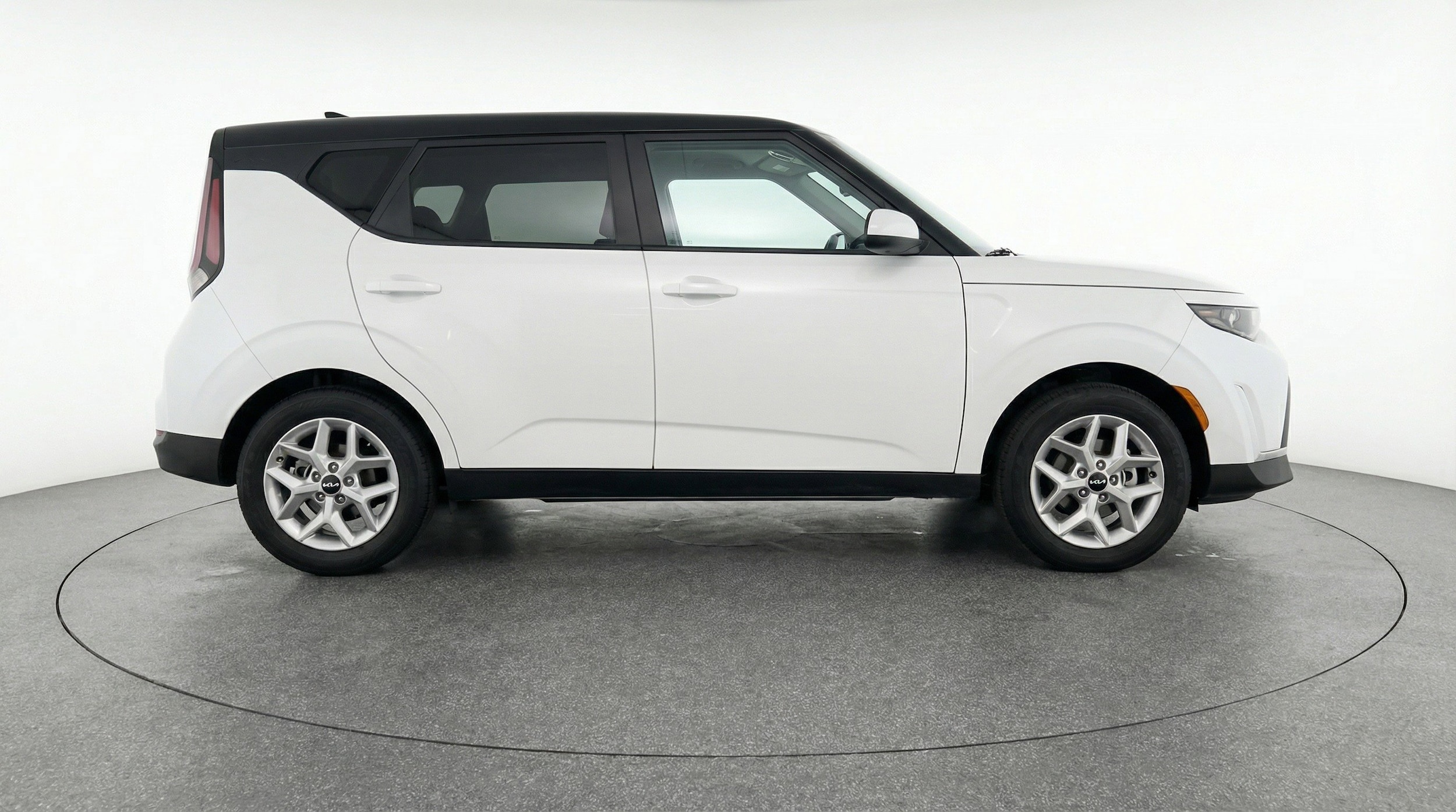 Thumbnail: 2025 Kia Soul - 11