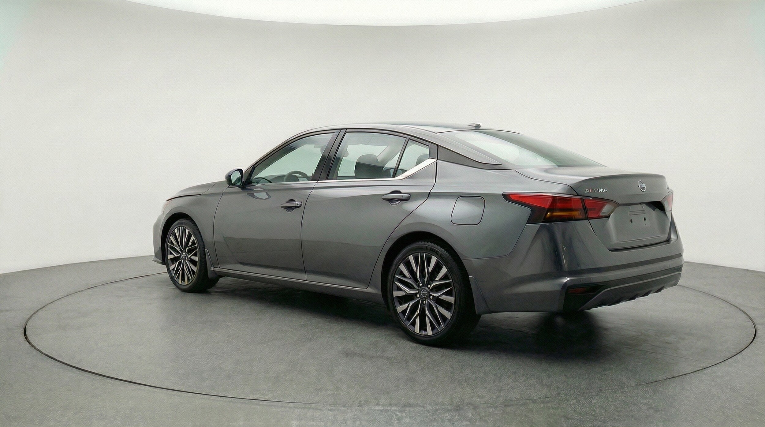 Thumbnail: 2025 Nissan Altima - 6