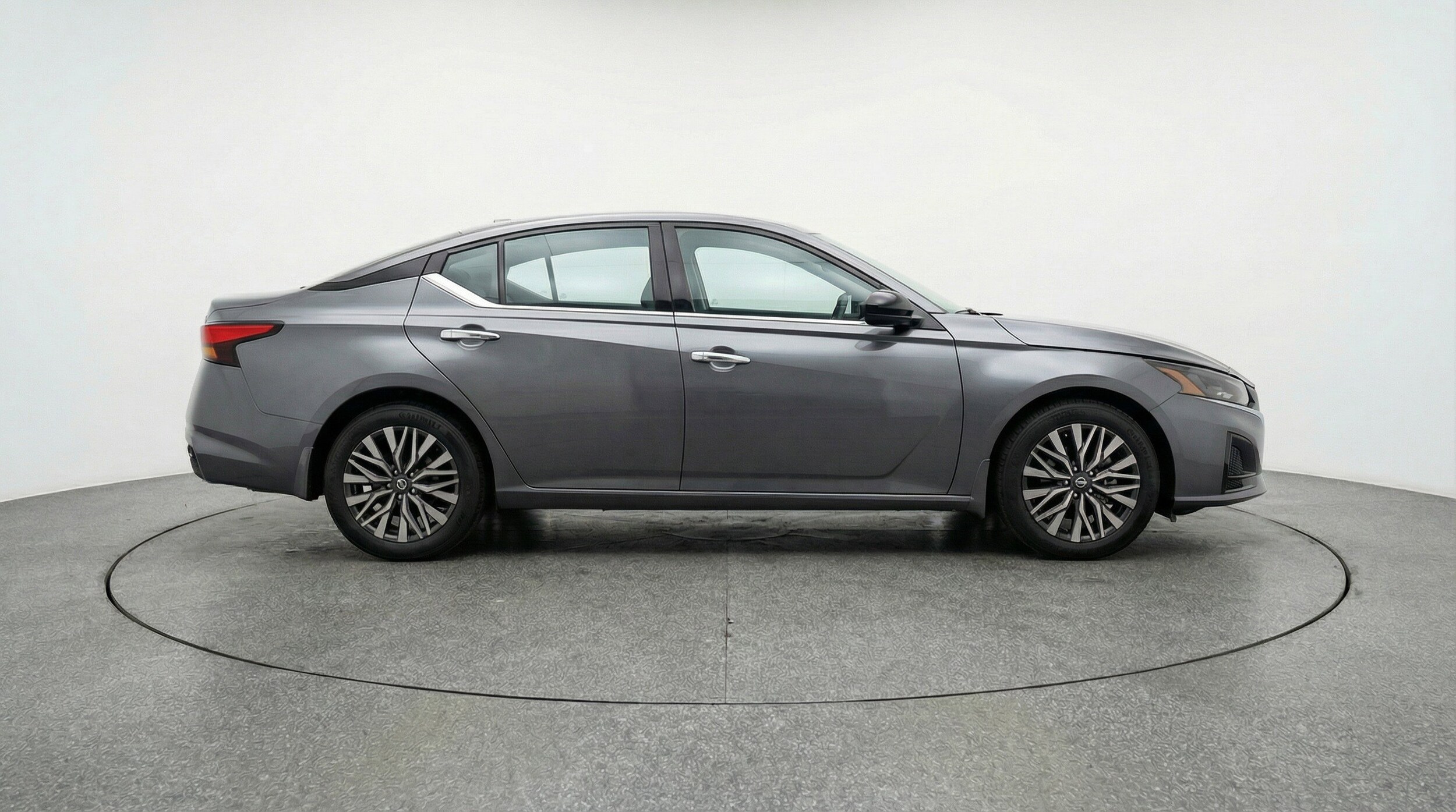 Thumbnail: 2025 Nissan Altima - 11