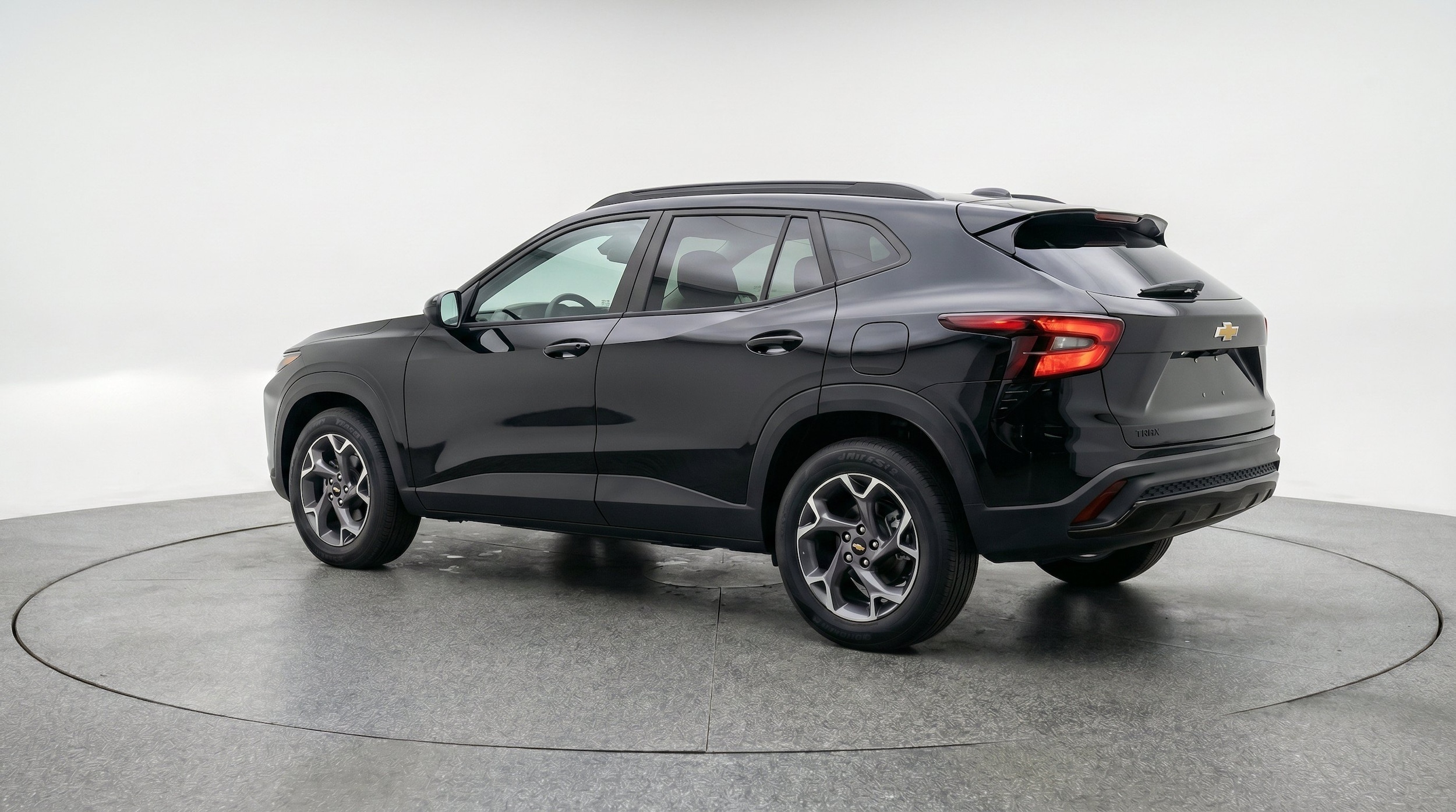 Thumbnail: 2025 Chevrolet Trax - 6