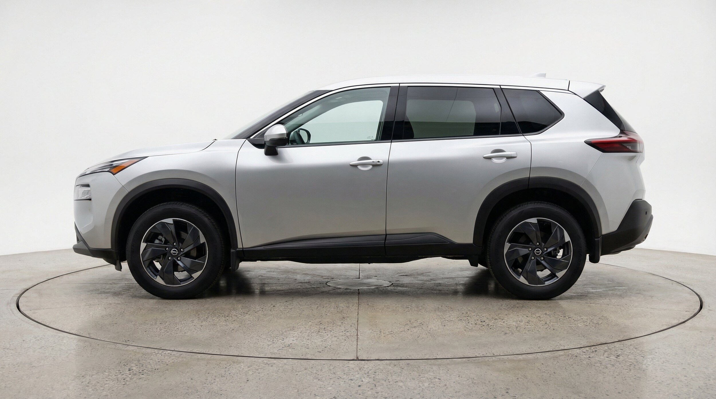 Thumbnail: 2025 Nissan Rogue - 5