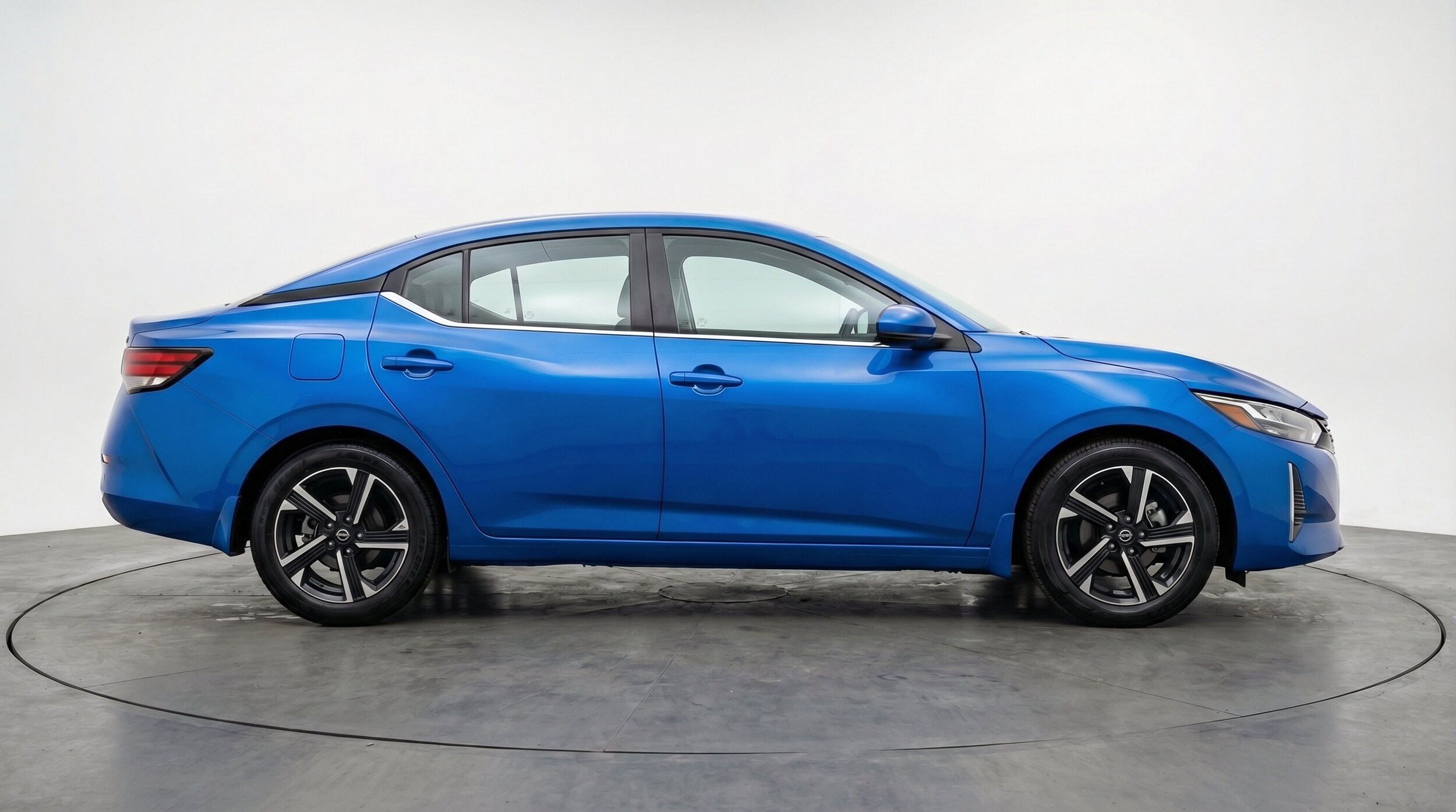 Thumbnail: 2025 Nissan Sentra - 10