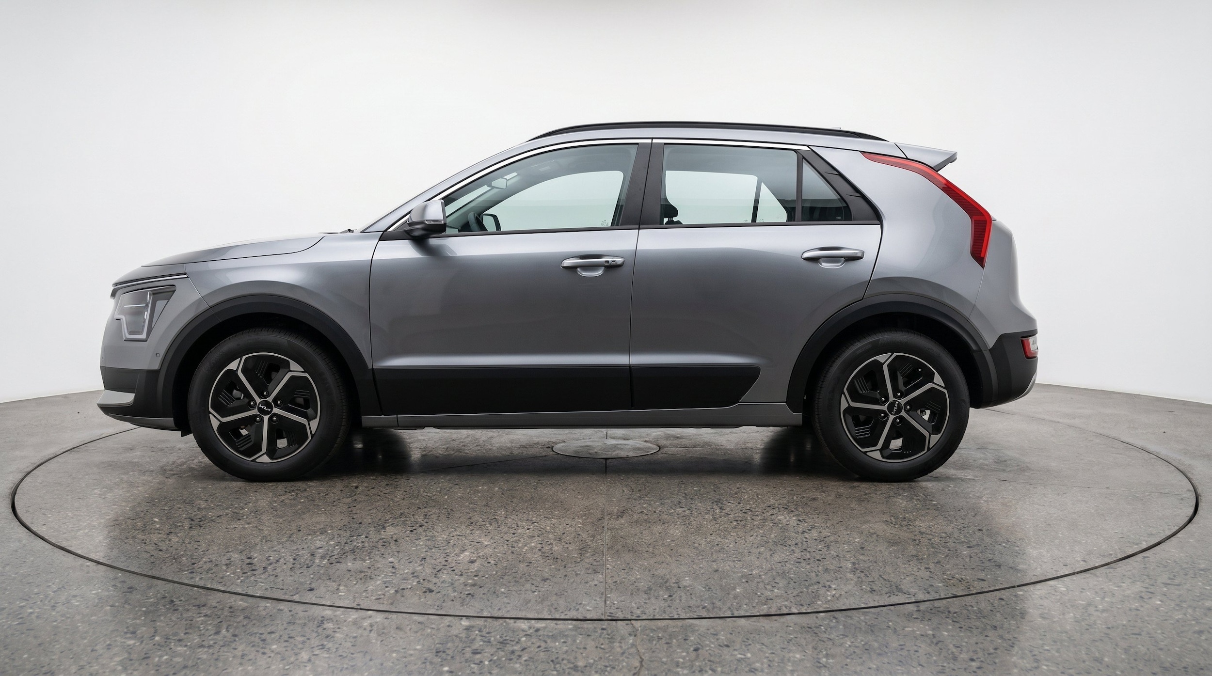Thumbnail: 2026 Kia Niro - 5