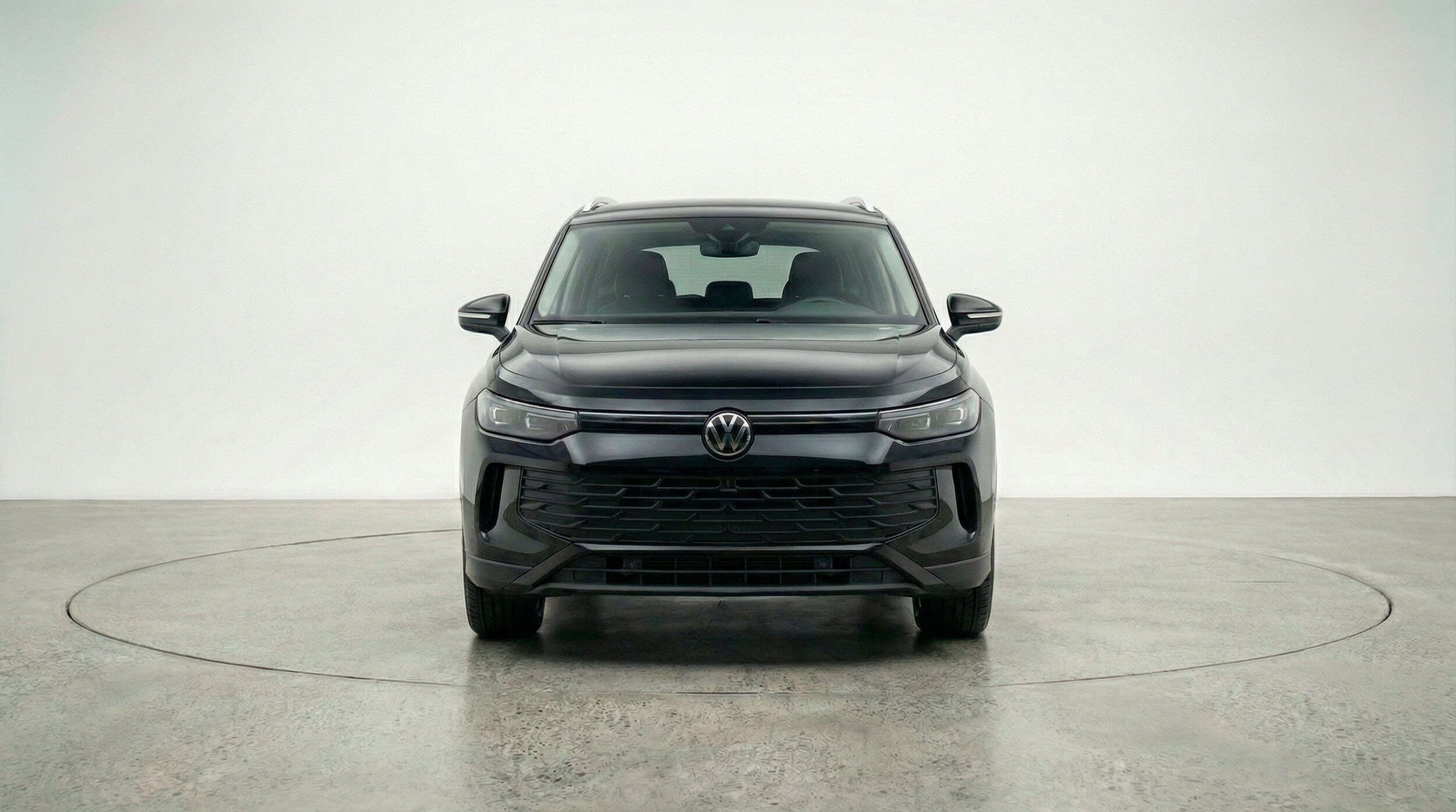 Thumbnail: 2026 Volkswagen Tiguan - 2