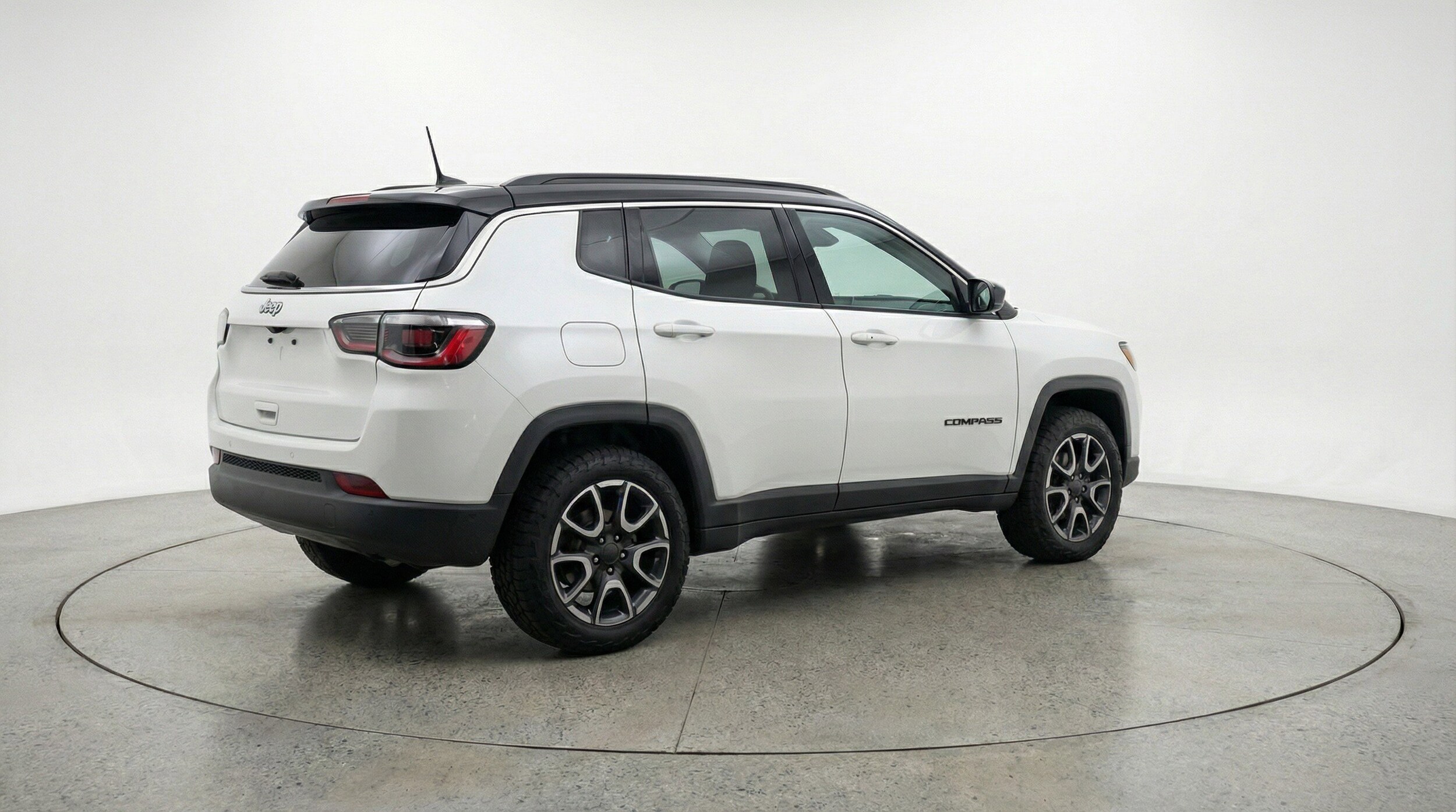 Thumbnail: 2025 Jeep Compass - 9