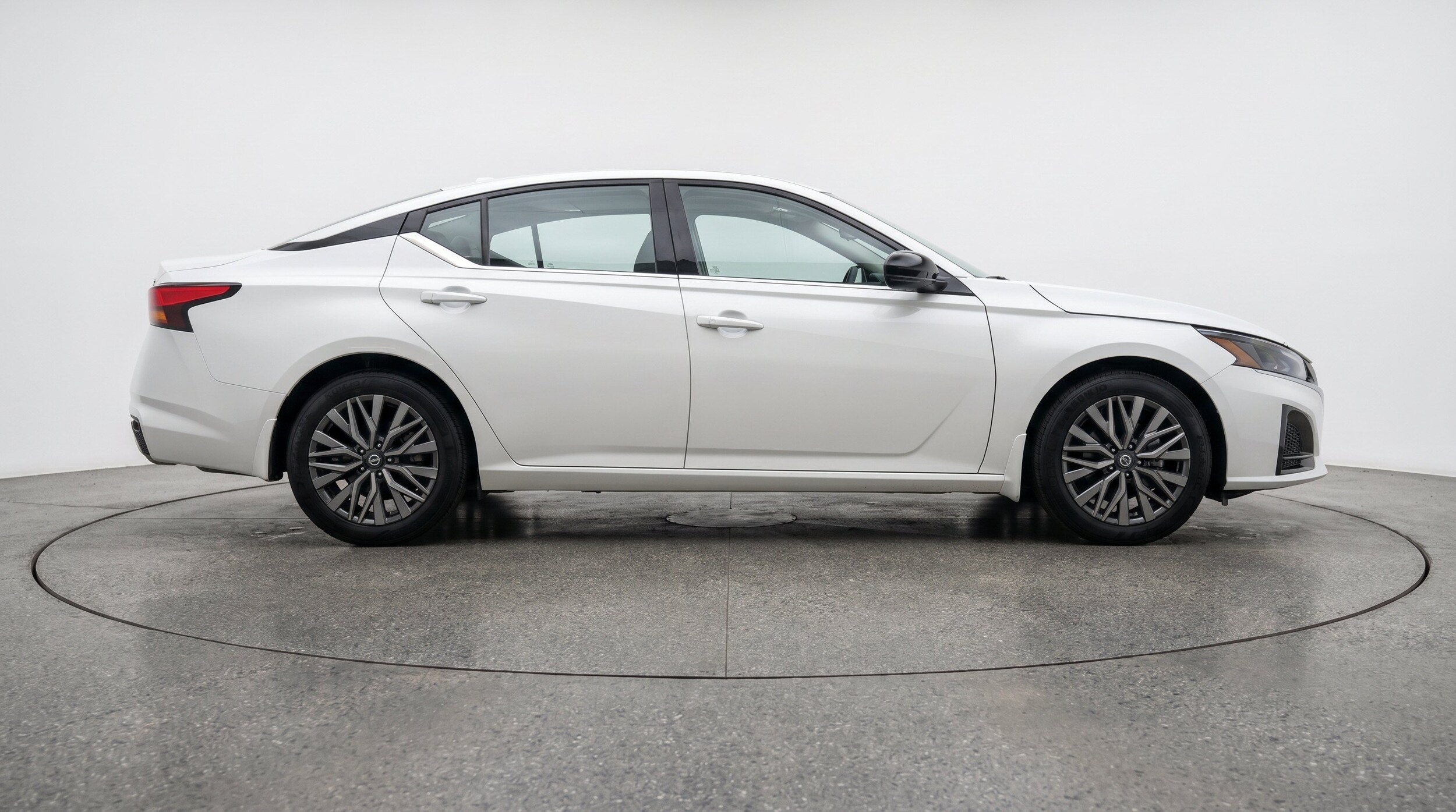 Thumbnail: 2025 Nissan Altima - 11