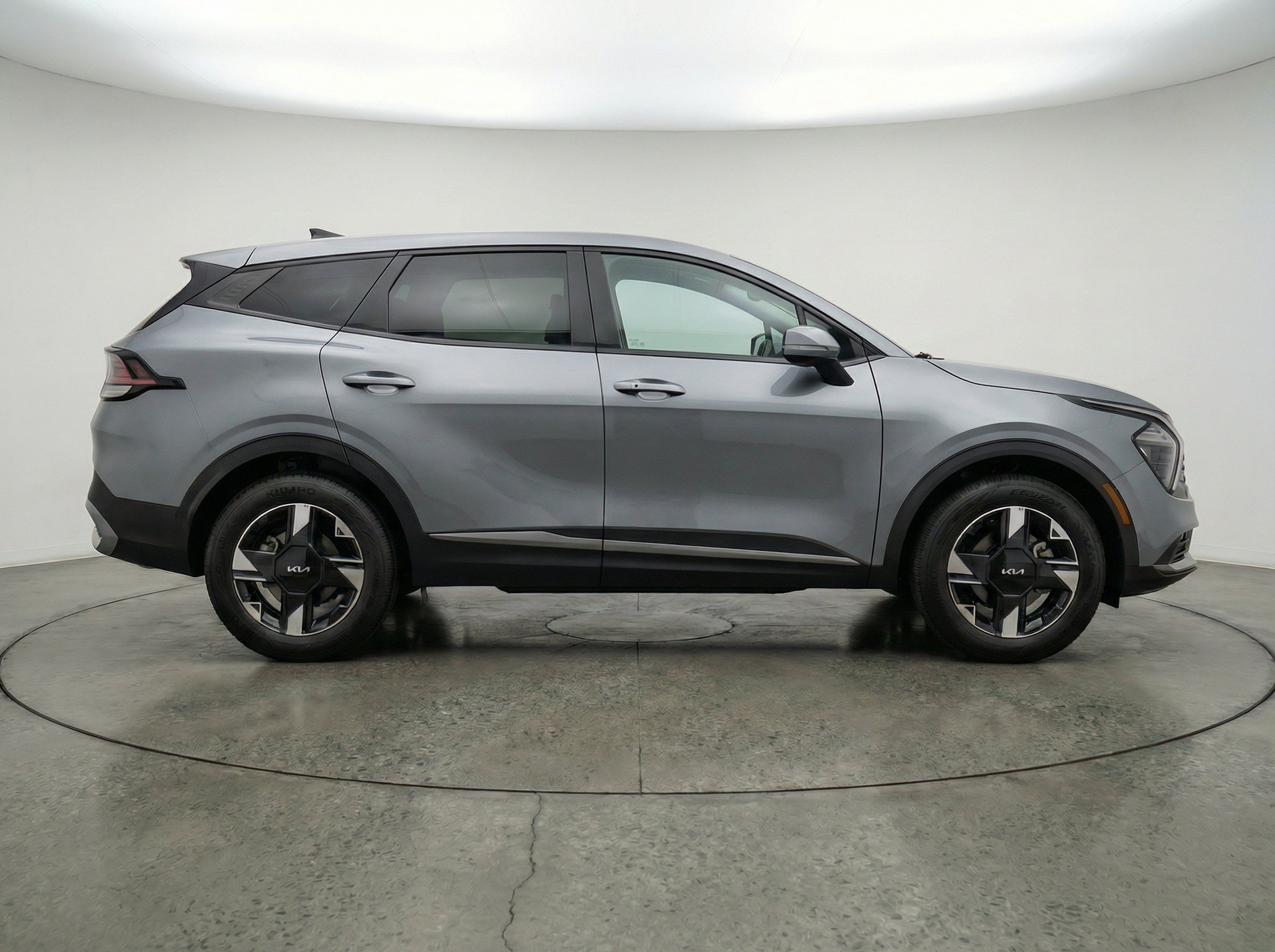 Thumbnail: 2026 Kia Sportage - 10