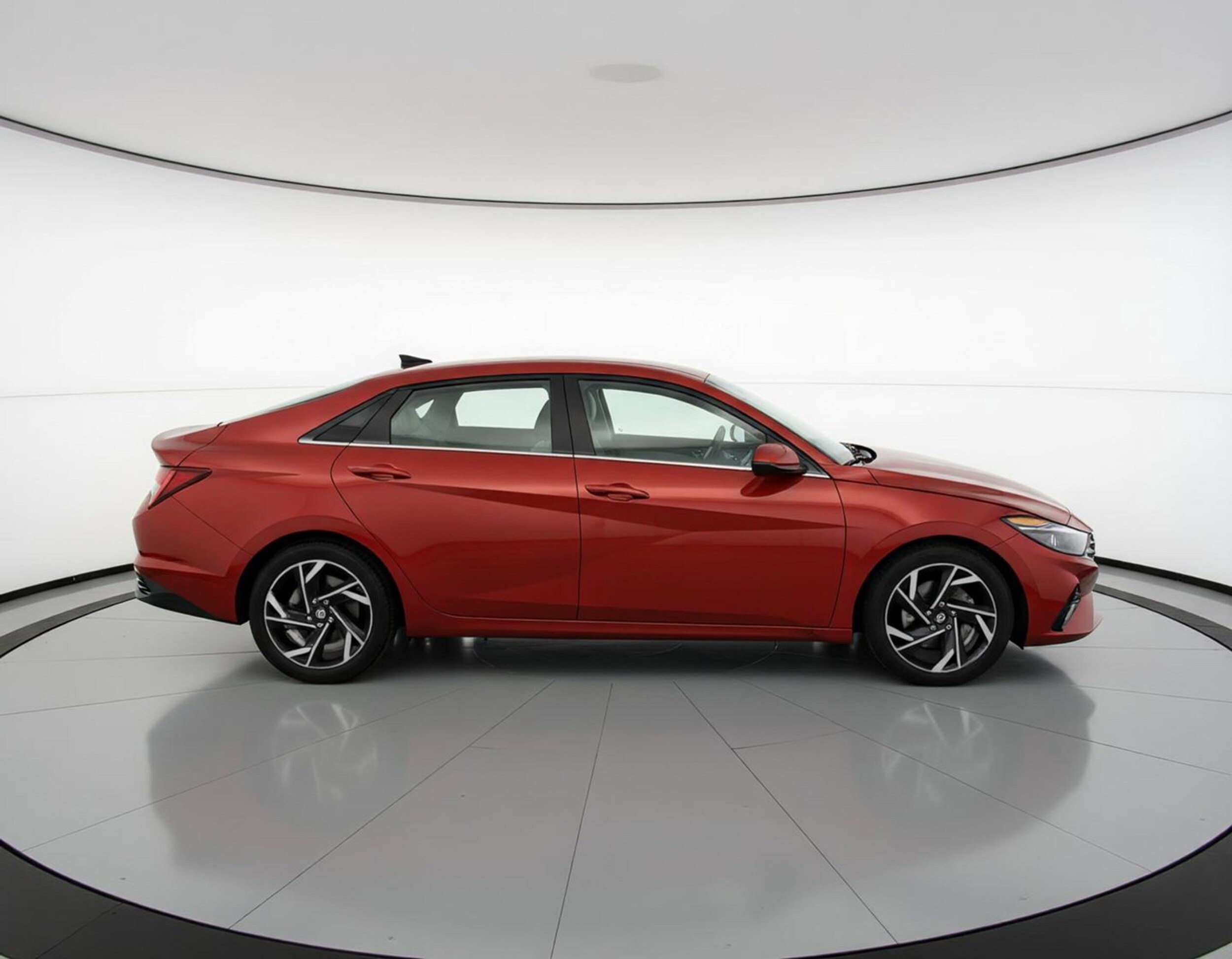 Thumbnail: 2025 Hyundai Elantra - 11