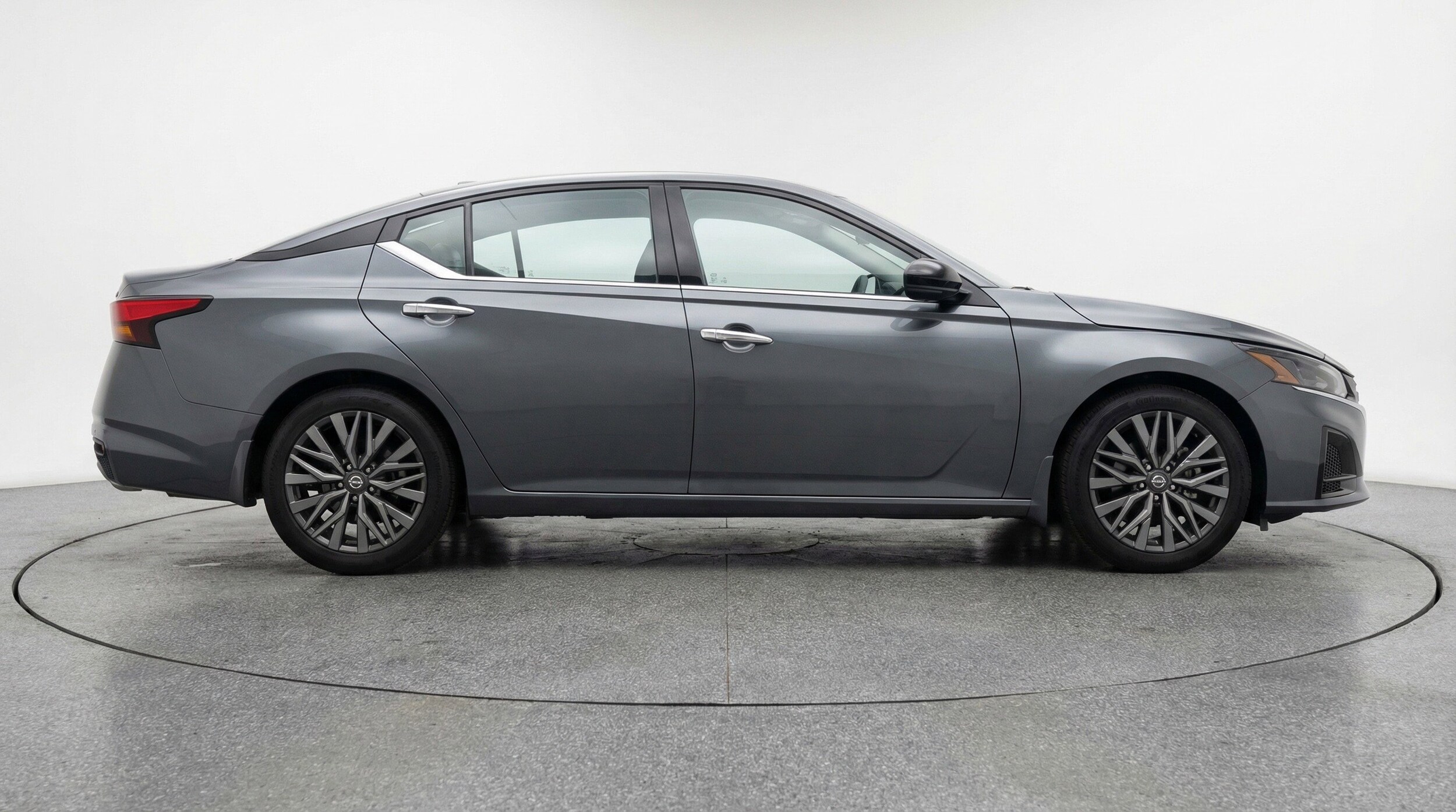 Thumbnail: 2025 Nissan Altima - 11