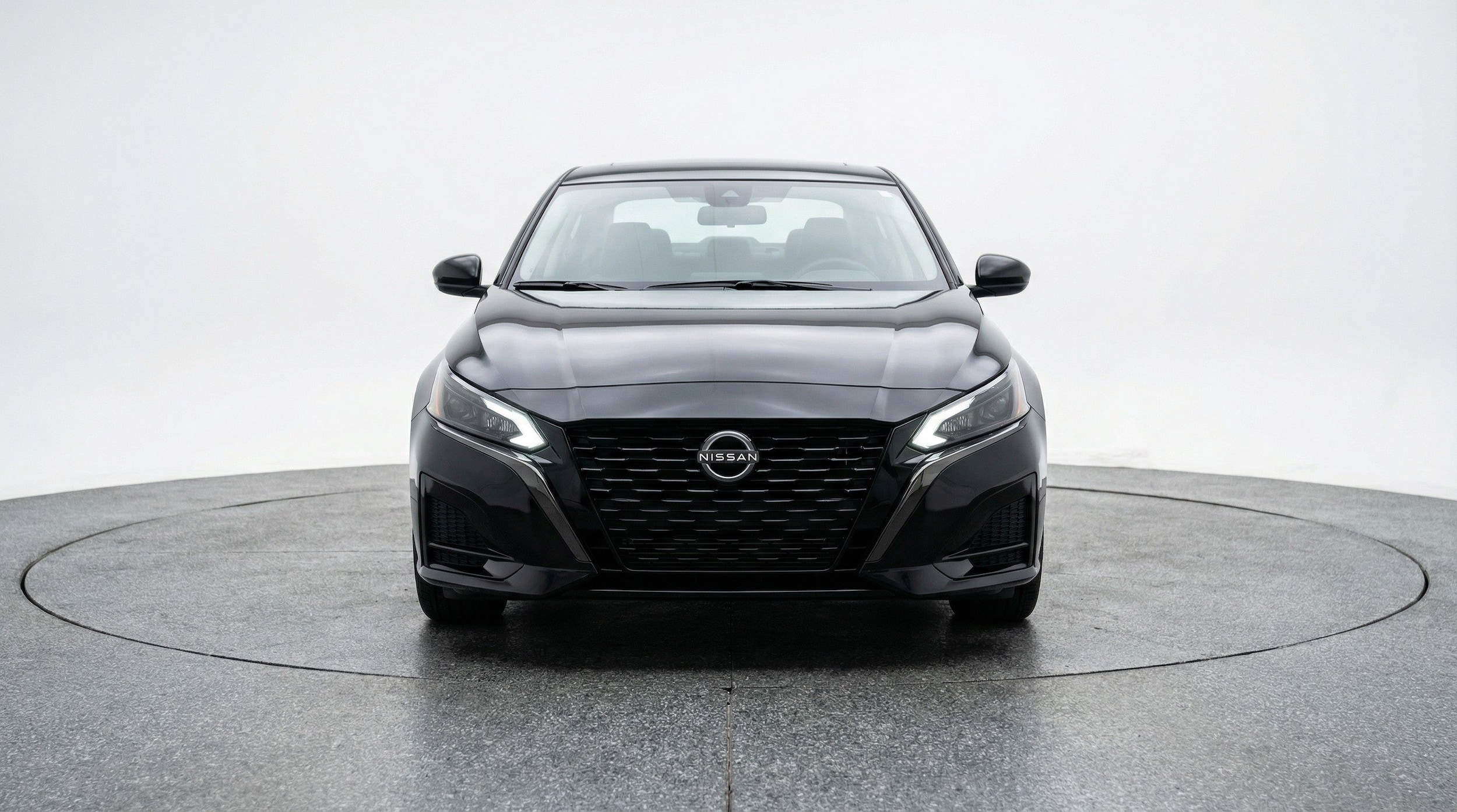 Thumbnail: 2025 Nissan Altima - 2