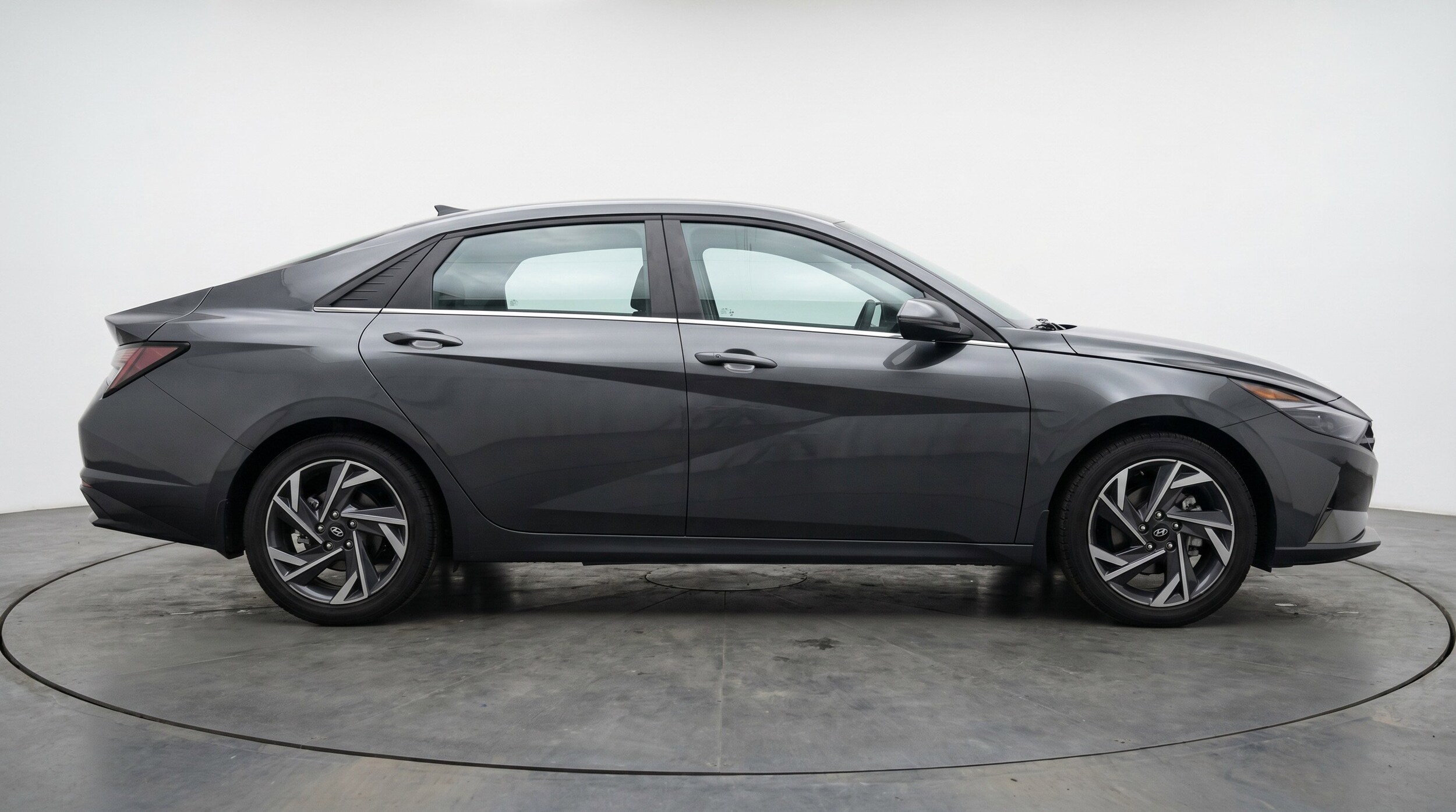 Thumbnail: 2025 Hyundai Elantra - 11
