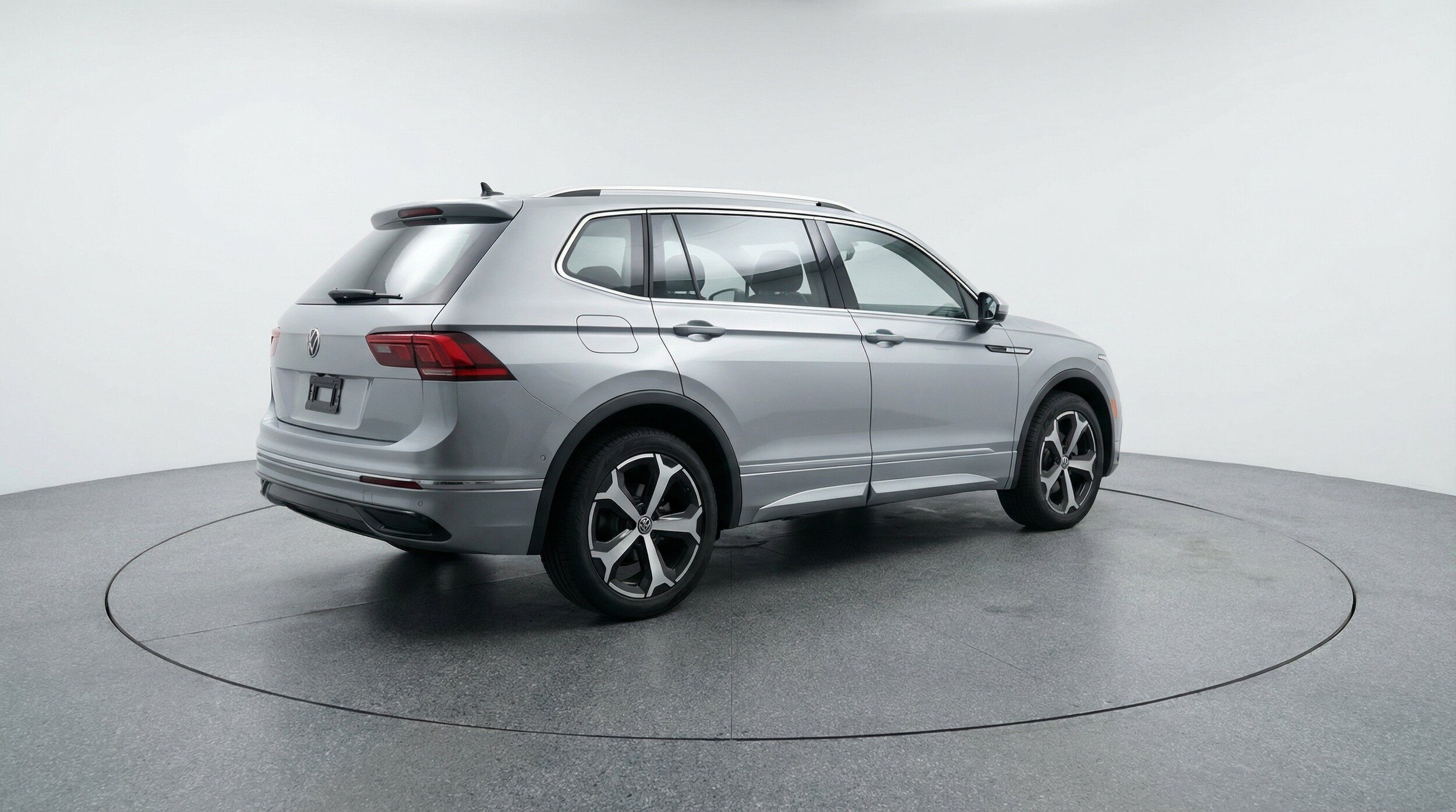 Thumbnail: 2026 Volkswagen Tiguan - 9