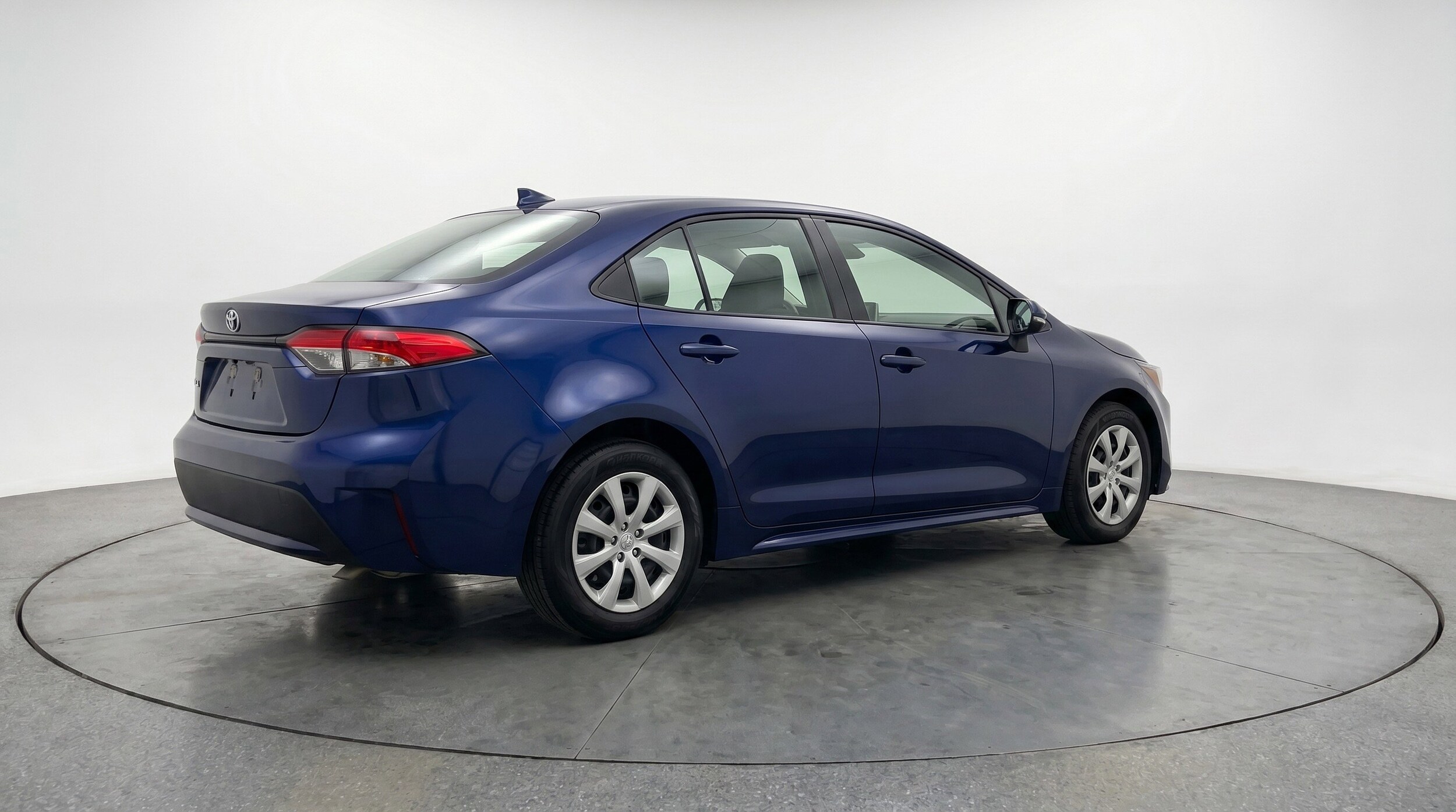 Thumbnail: 2025 Toyota Corolla - 9