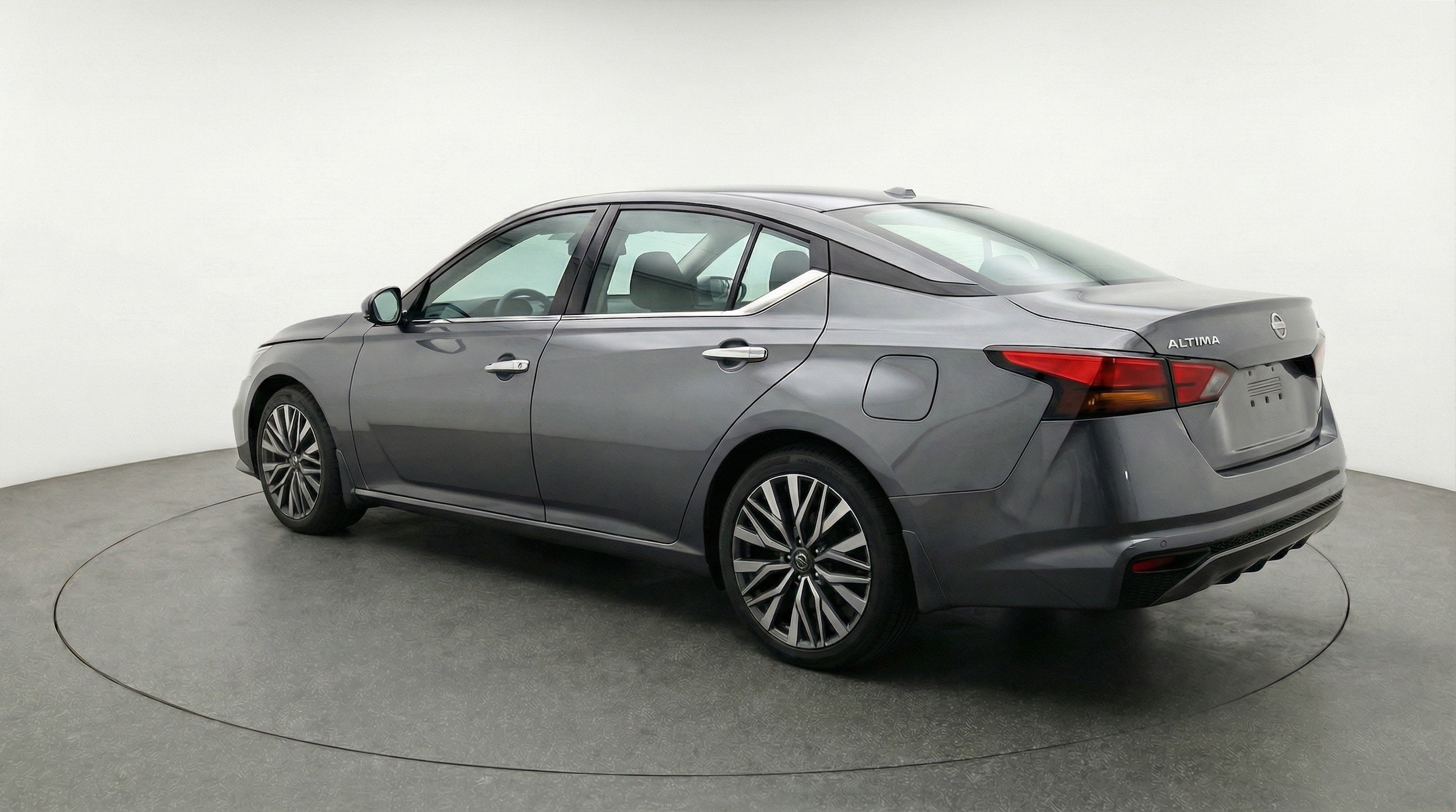 Thumbnail: 2025 Nissan Altima - 6