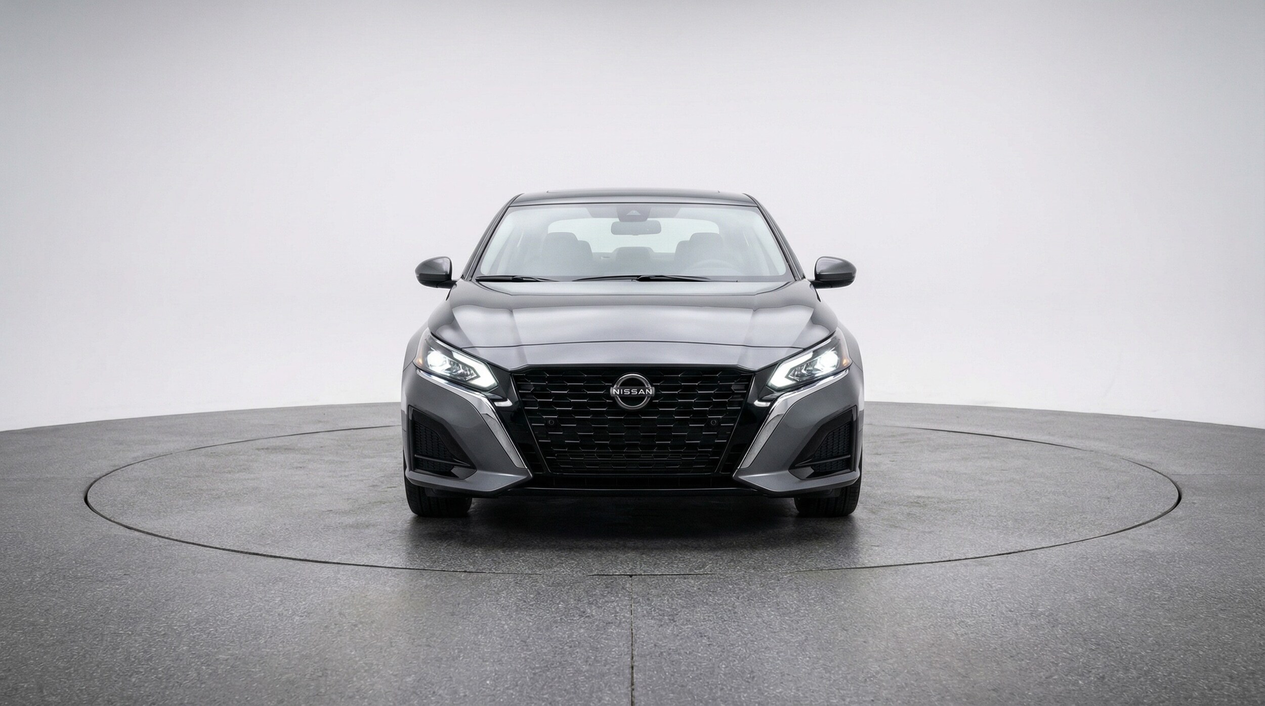 Thumbnail: 2025 Nissan Altima - 2