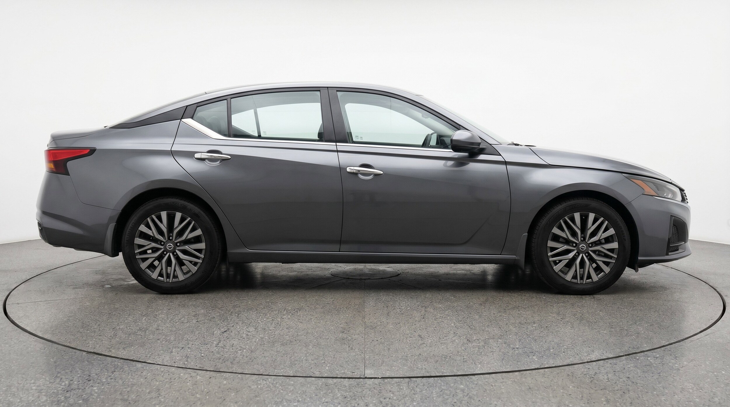 Thumbnail: 2025 Nissan Altima - 11