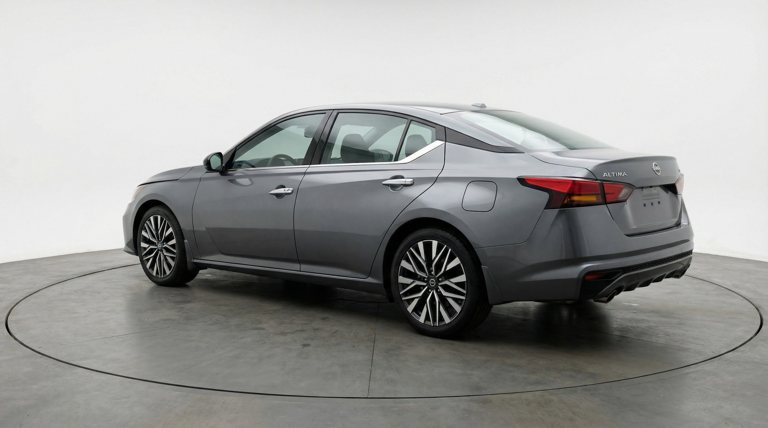Thumbnail: 2025 Nissan Altima - 6