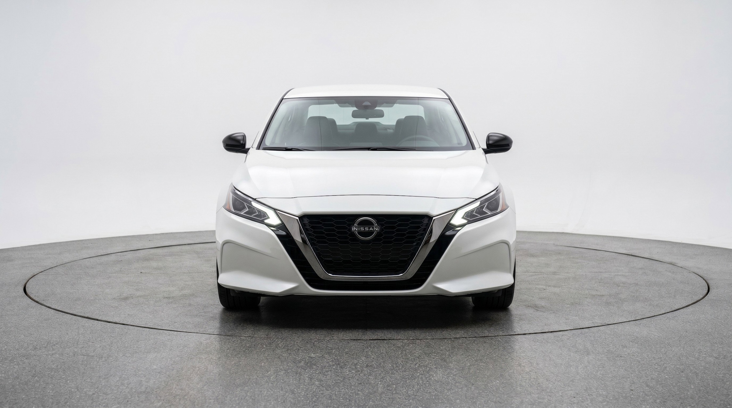 Thumbnail: 2025 Nissan Altima - 2