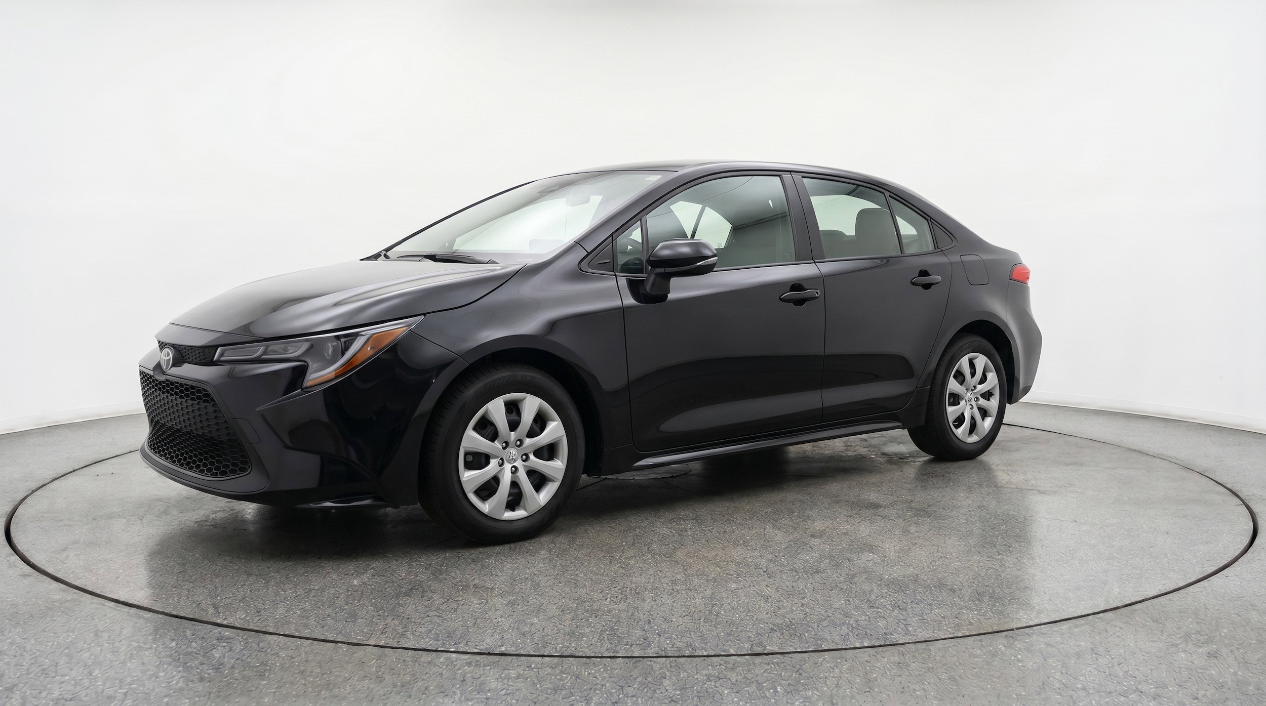 Thumbnail: 2025 Toyota Corolla - 3