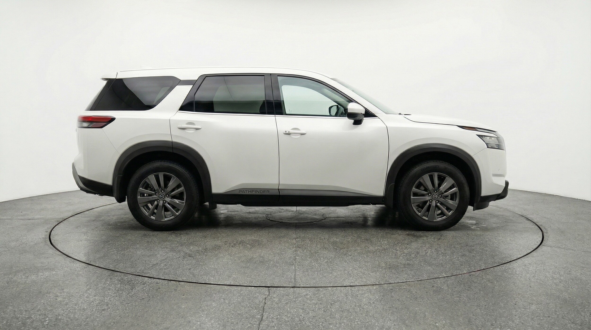 Thumbnail: 2025 Nissan Pathfinder - 11