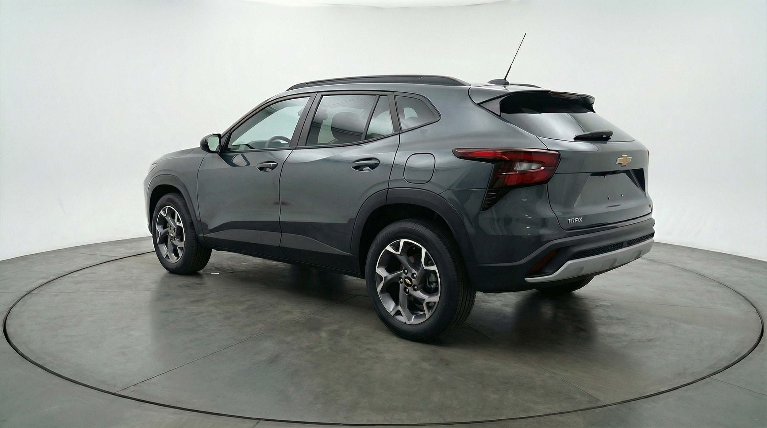 Thumbnail: 2025 Chevrolet Trax - 5