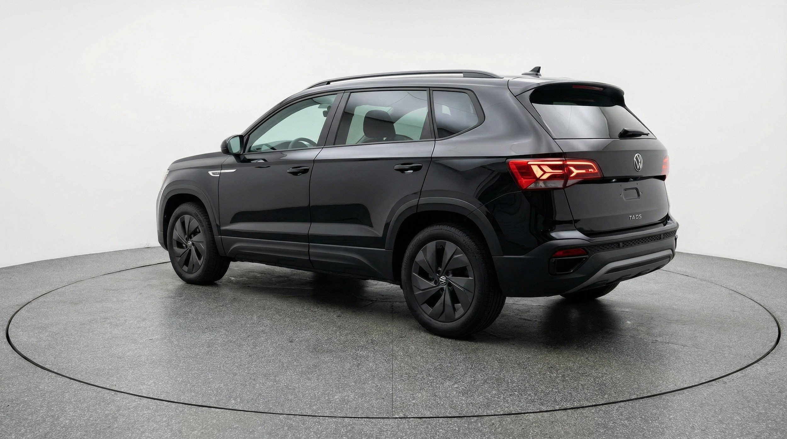 Thumbnail: 2026 Volkswagen Taos - 6