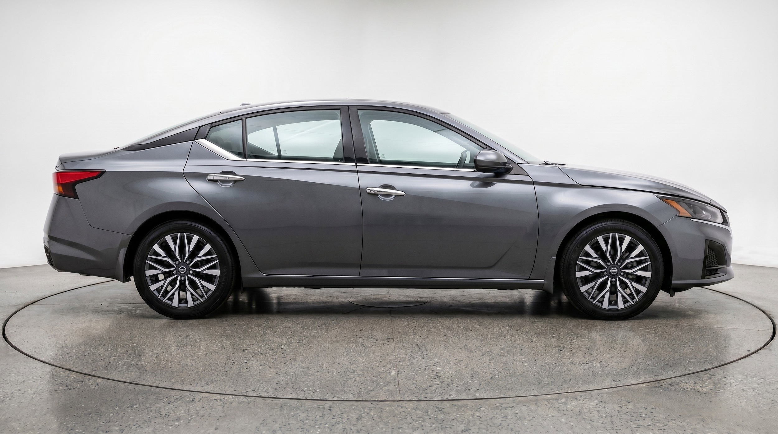 Thumbnail: 2025 Nissan Altima - 11