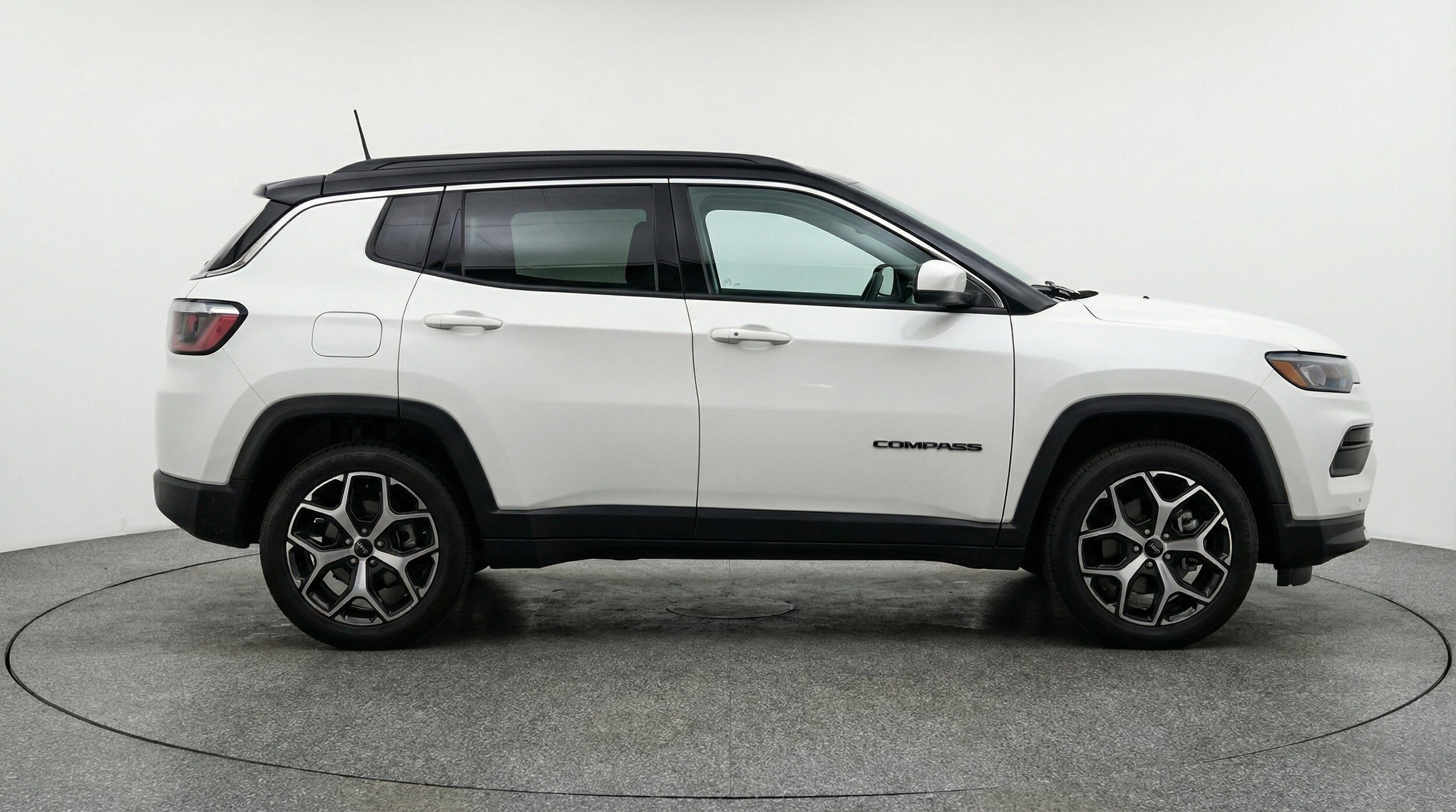 Thumbnail: 2025 Jeep Compass - 11