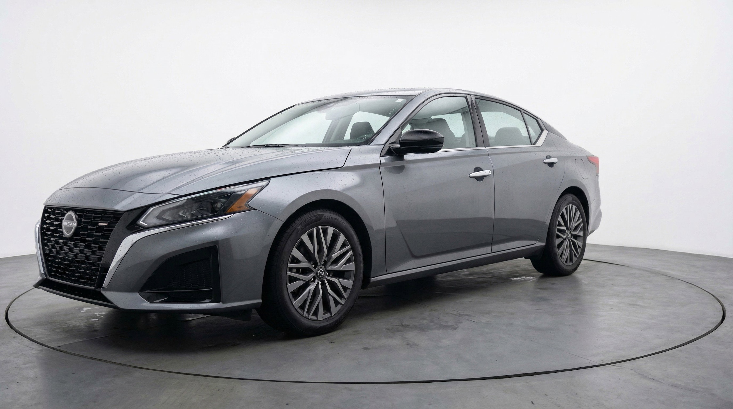 Thumbnail: 2025 Nissan Altima - 3