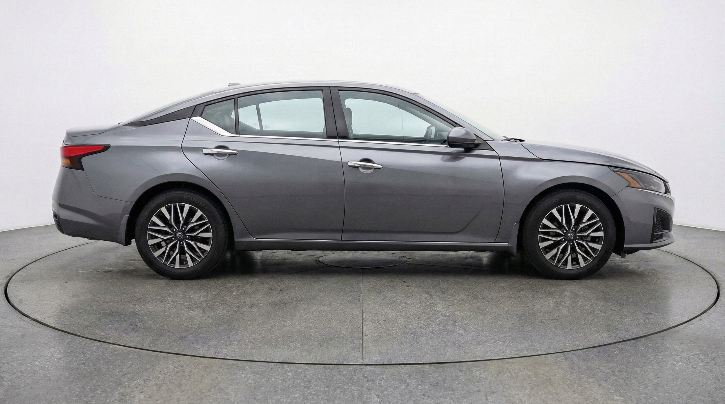 Thumbnail: 2025 Nissan Altima - 11