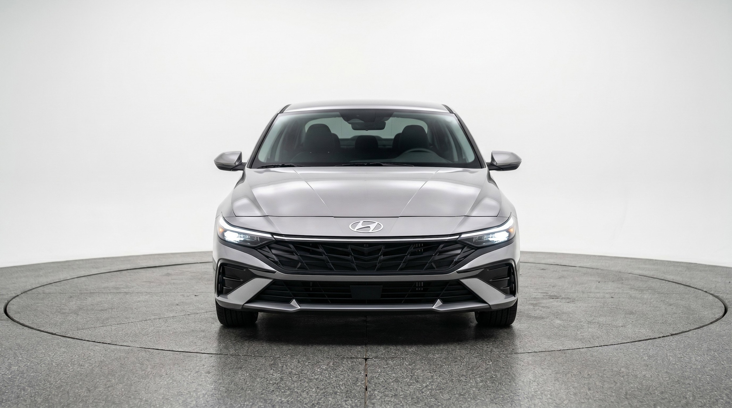 Thumbnail: 2025 Hyundai Elantra - 2