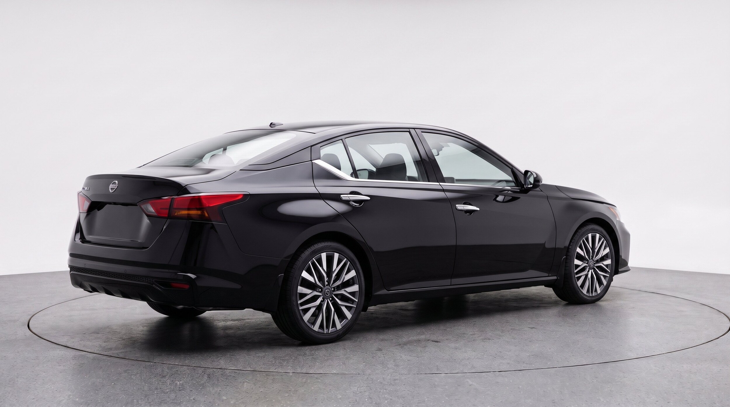 Thumbnail: 2025 Nissan Altima - 9