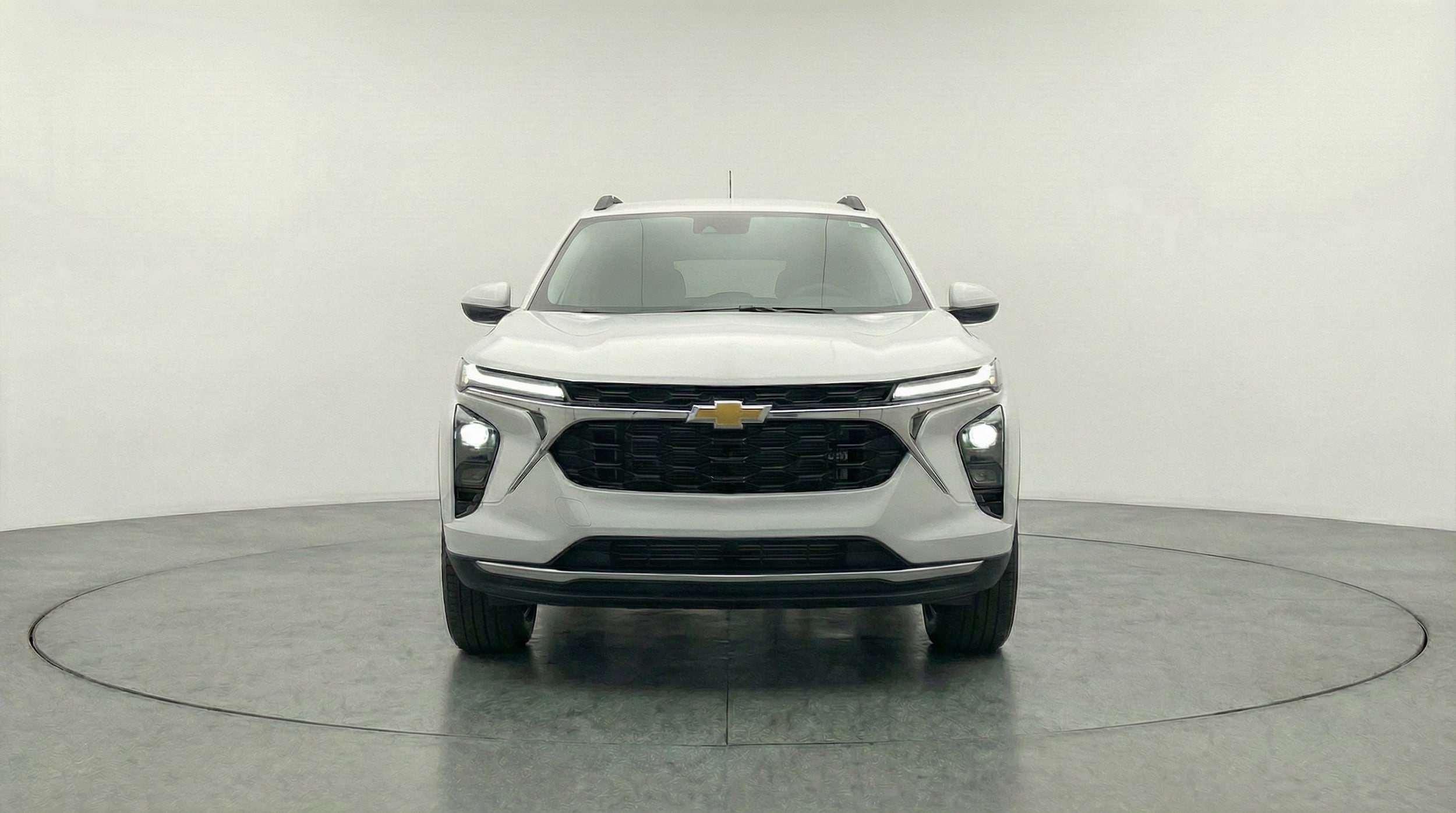 Thumbnail: 2025 Chevrolet Trax - 2