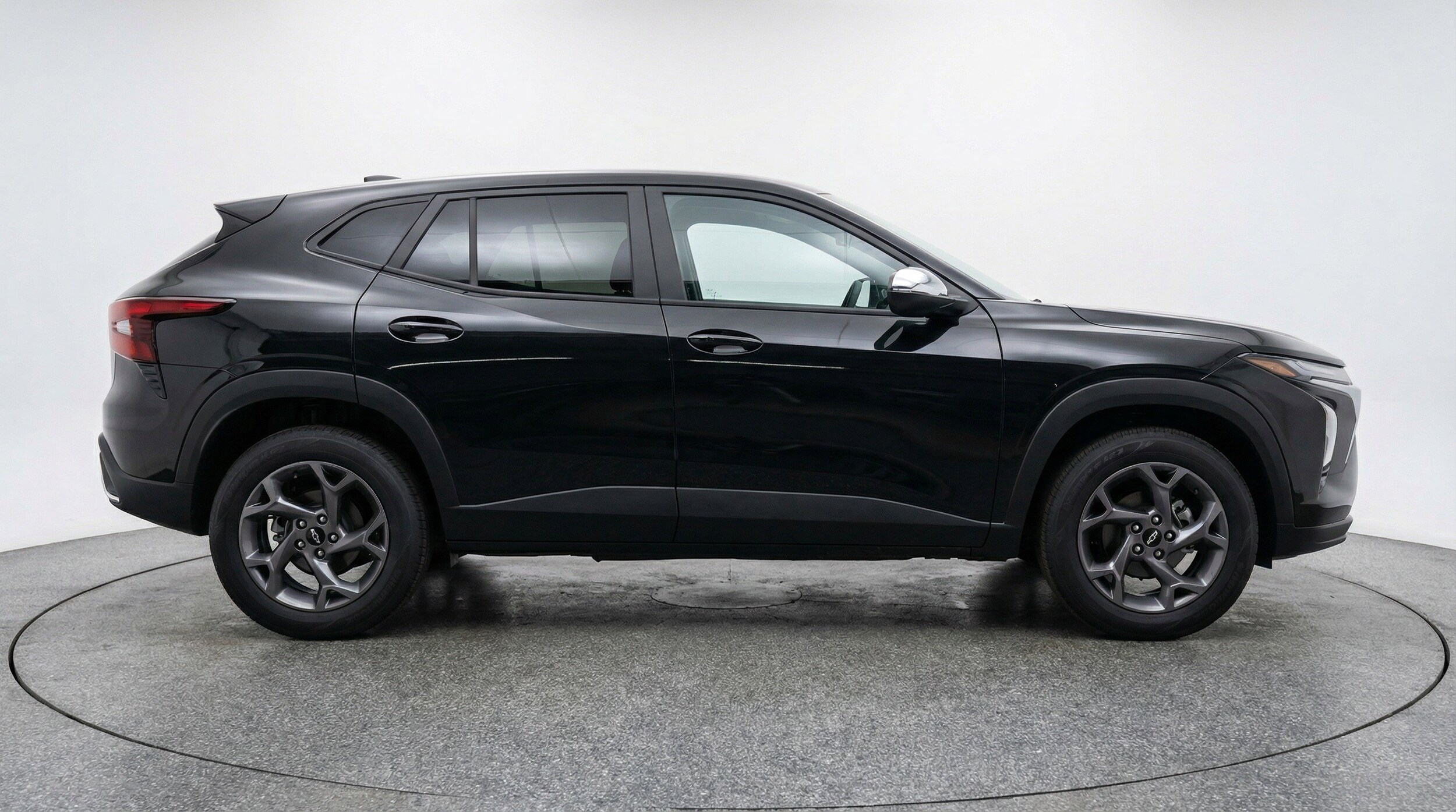 Thumbnail: 2025 Chevrolet Trax - 11