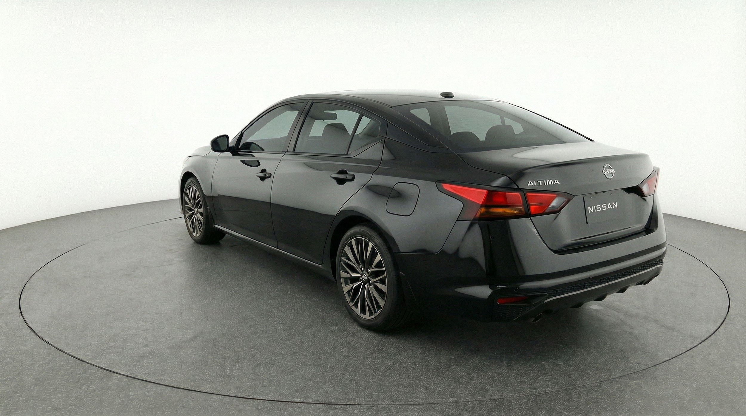 Thumbnail: 2025 Nissan Altima - 6