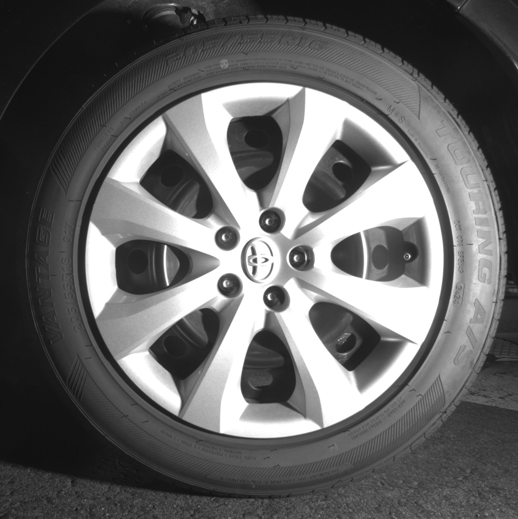 Thumbnail: 2025 Toyota Corolla - 14